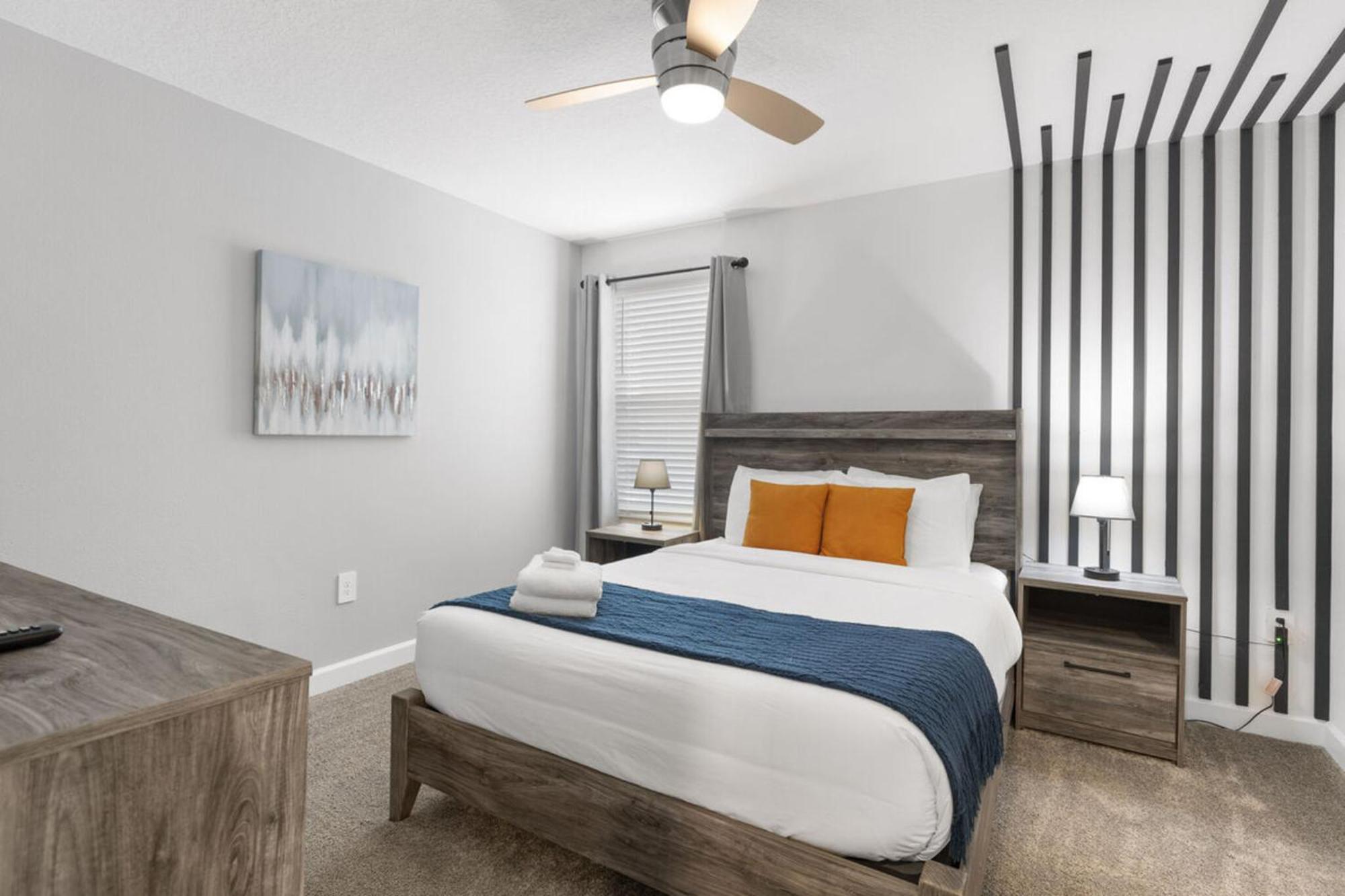 Discover Orlando's Distinctive Vacation Experience *
