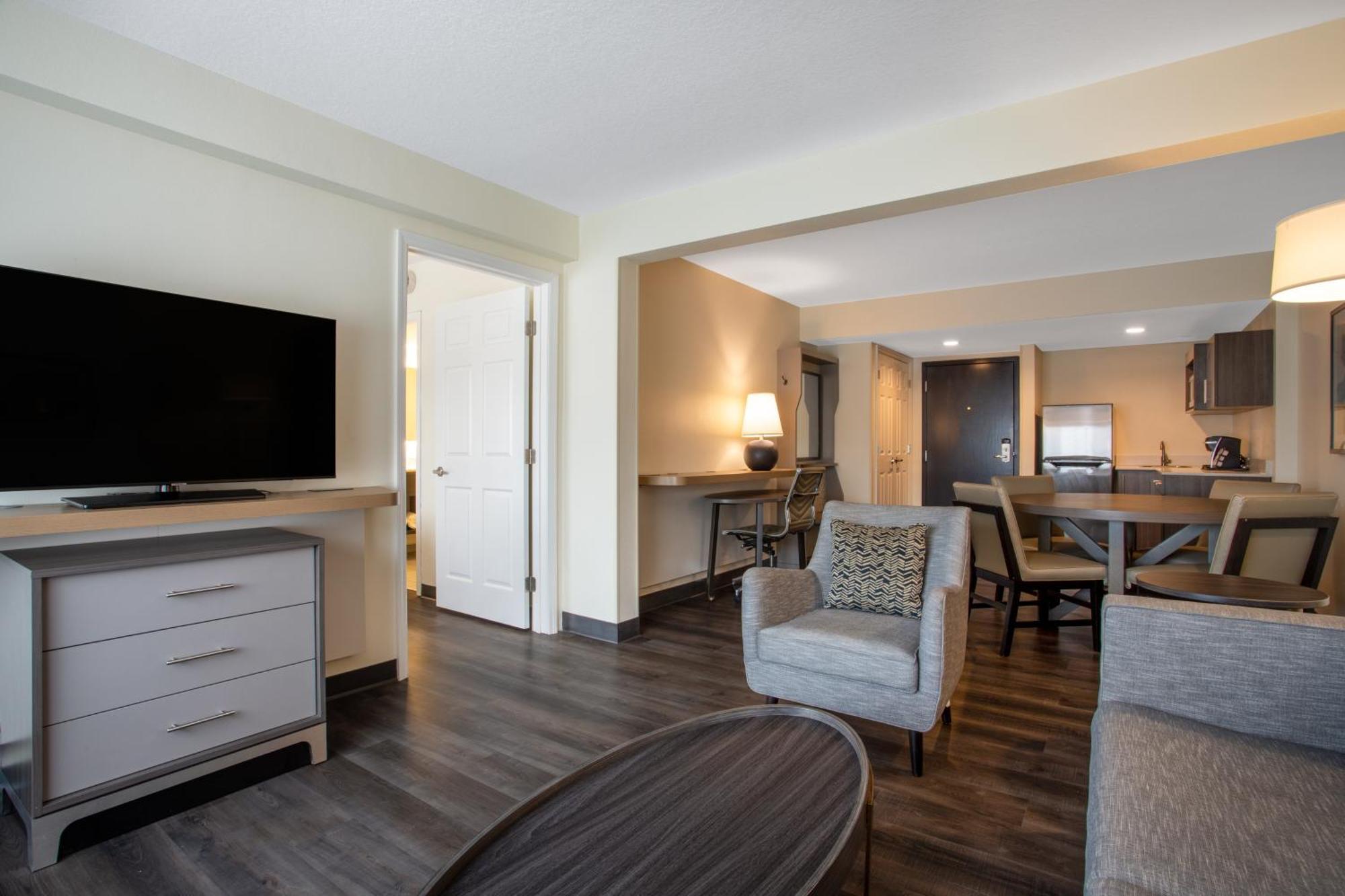 - North By Ihg 3*