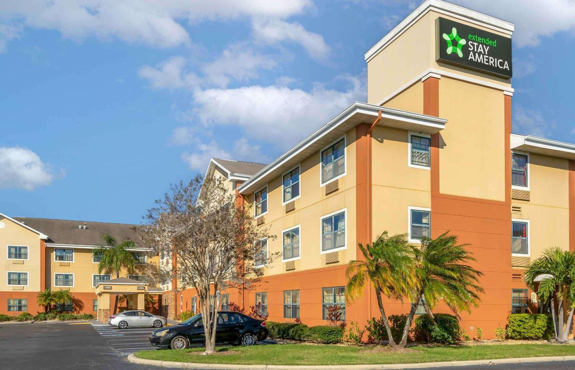 Extended America - St Petersburg - Clearwater - Executive Dr