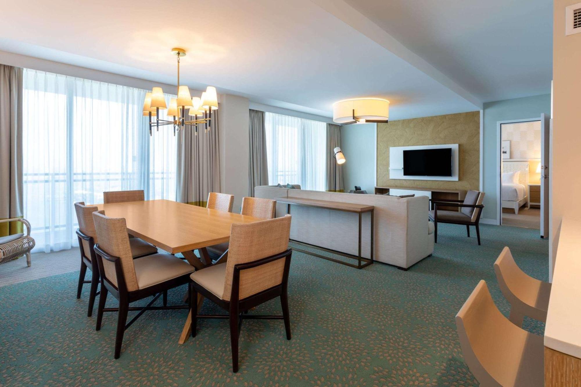 Wyndham Grand Beach Resort Clearwater Beach