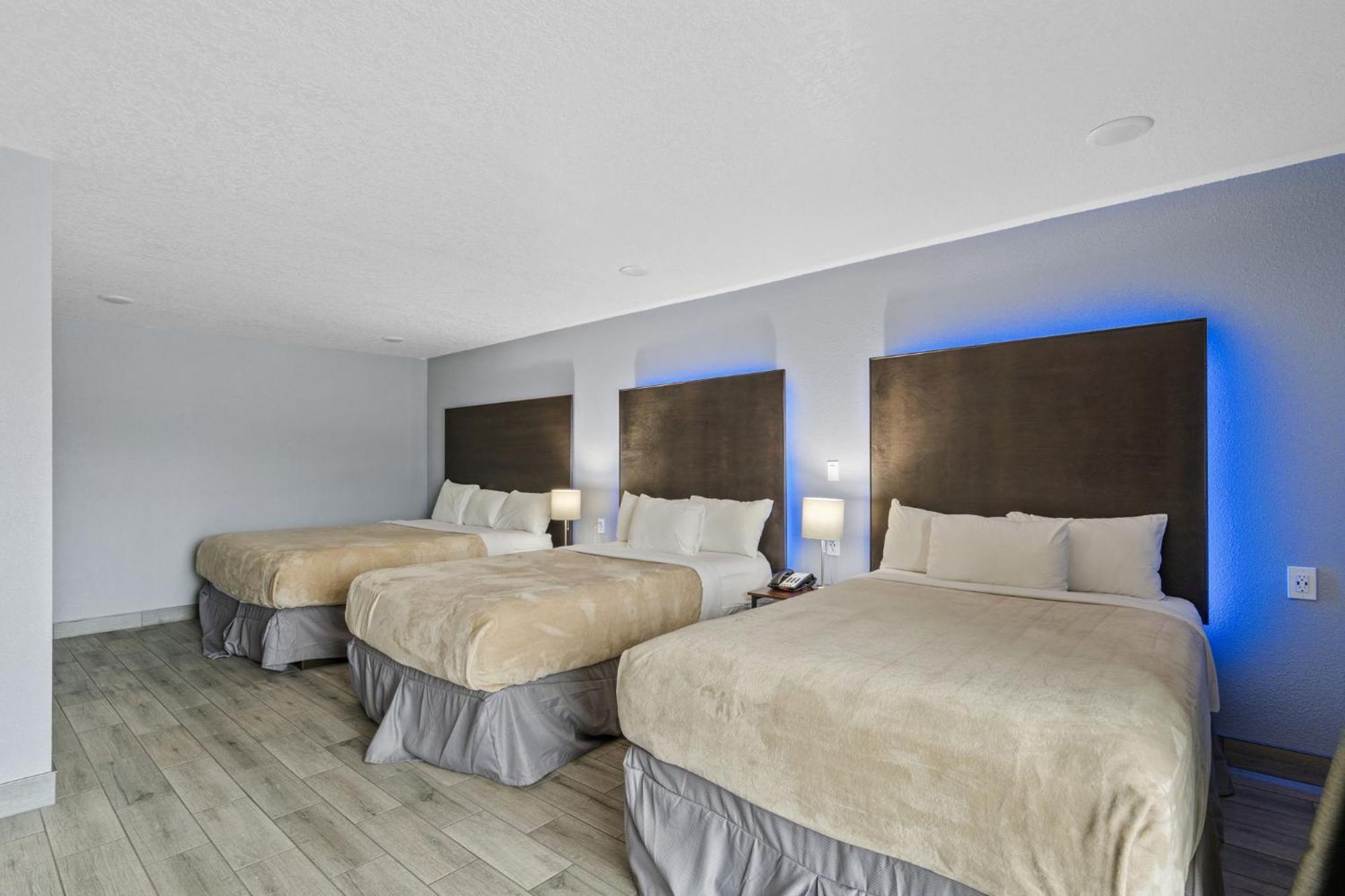 Celebration Suites Resort 3*