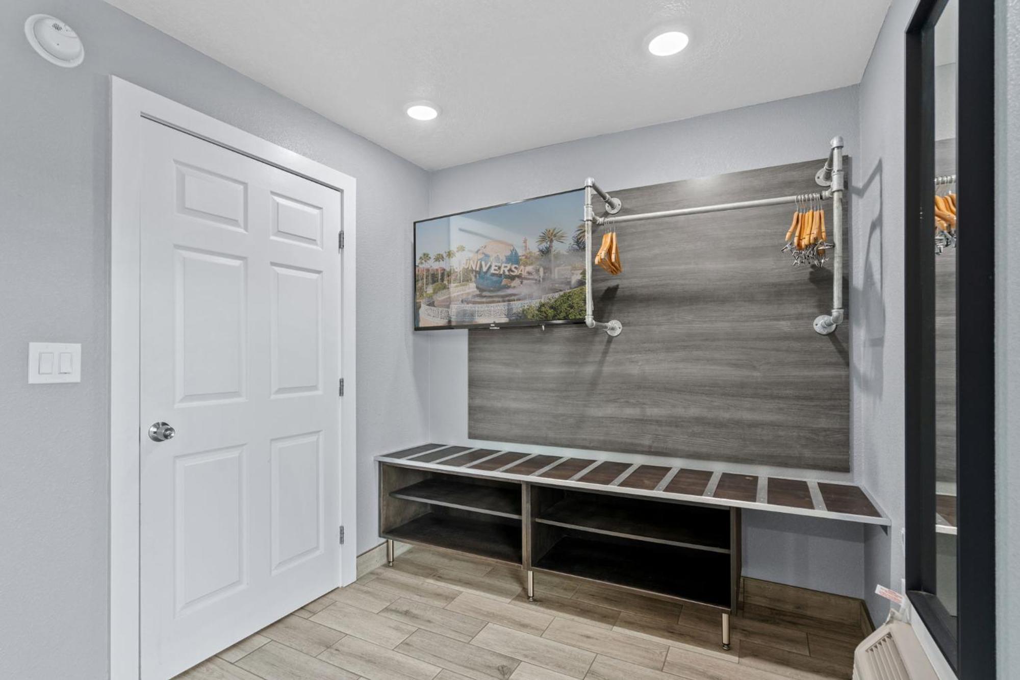 Resort Celebration Suites 3*