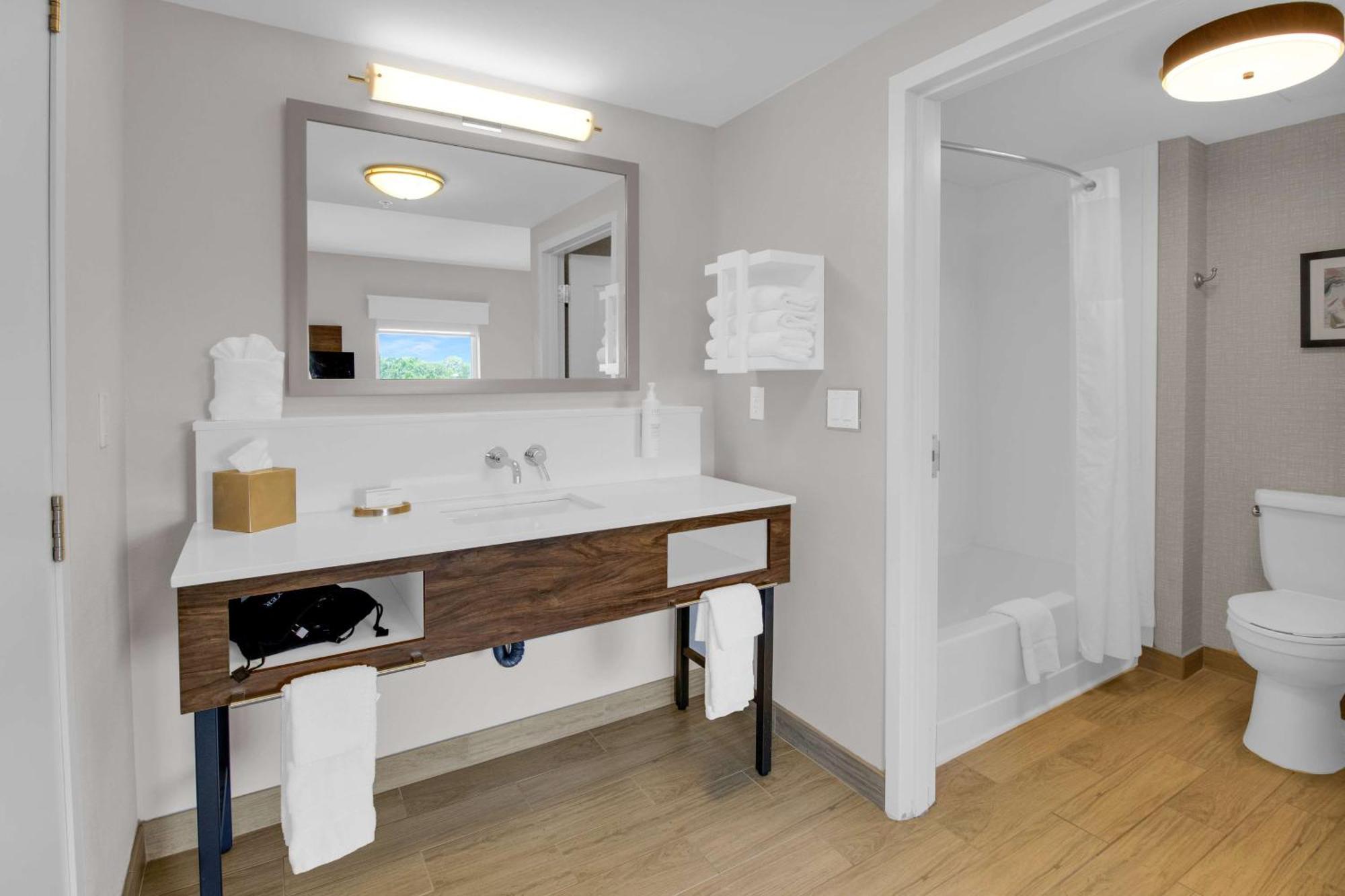 Hampton & / Bradenton - Airport Hotel Sarasota