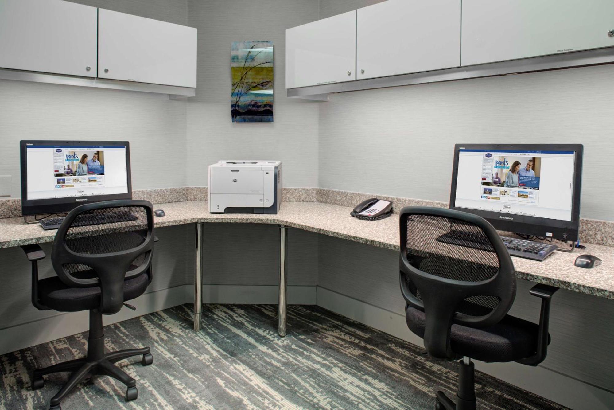 Hampton & / Bradenton - Airport Hotel