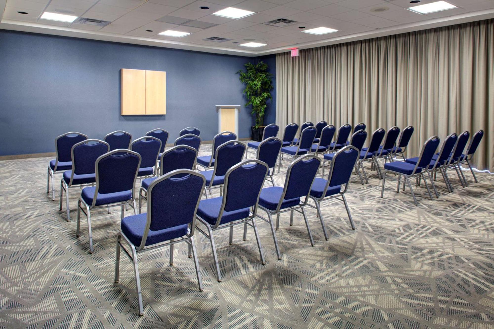 Hampton & / Bradenton - Airport Hotel Sarasota