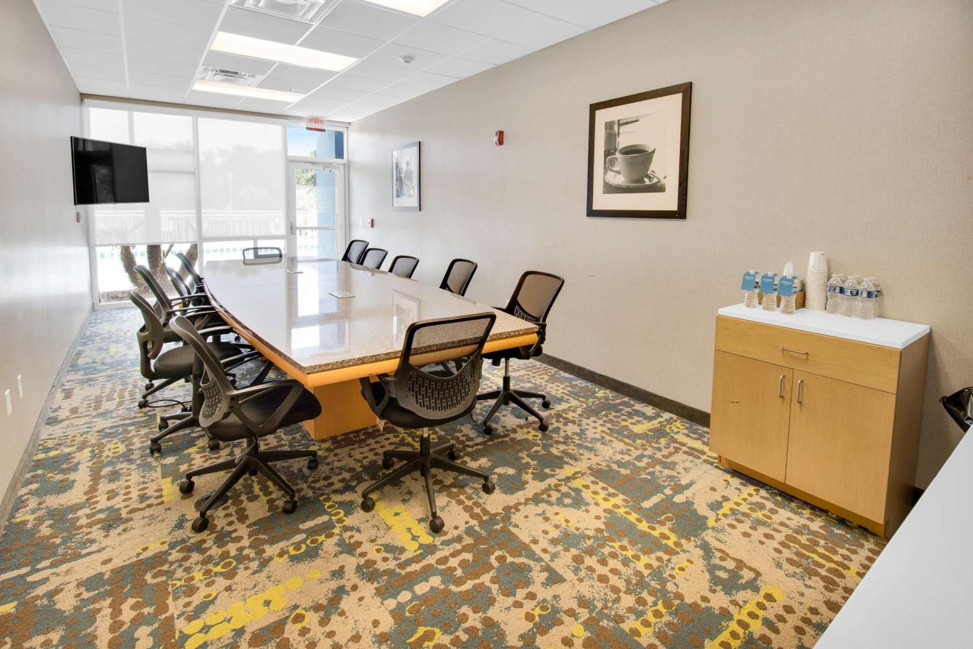 Hotel Hampton & / Bradenton - Airport 3*