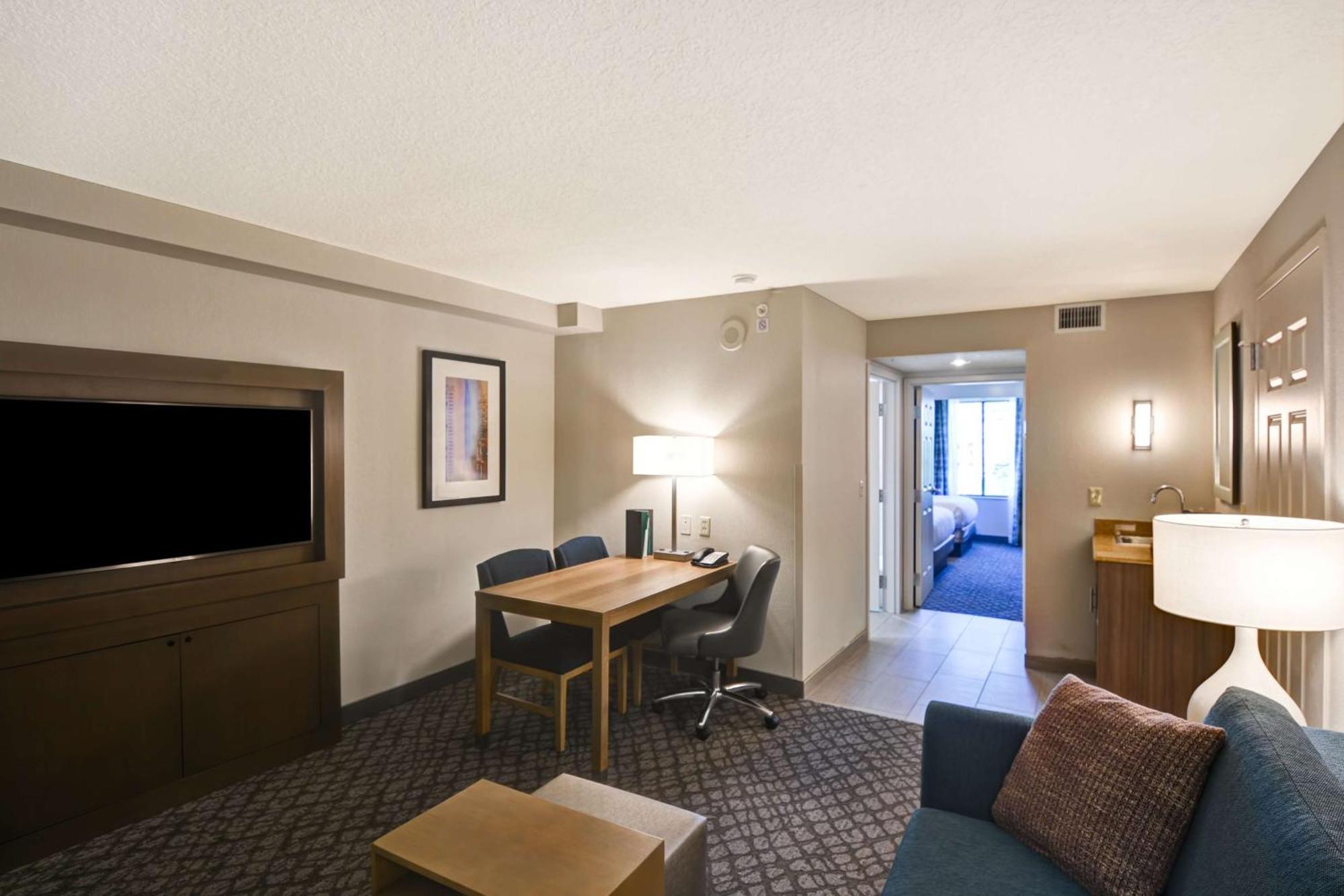 Embassy By Hilton Downtown Hotel Orlando