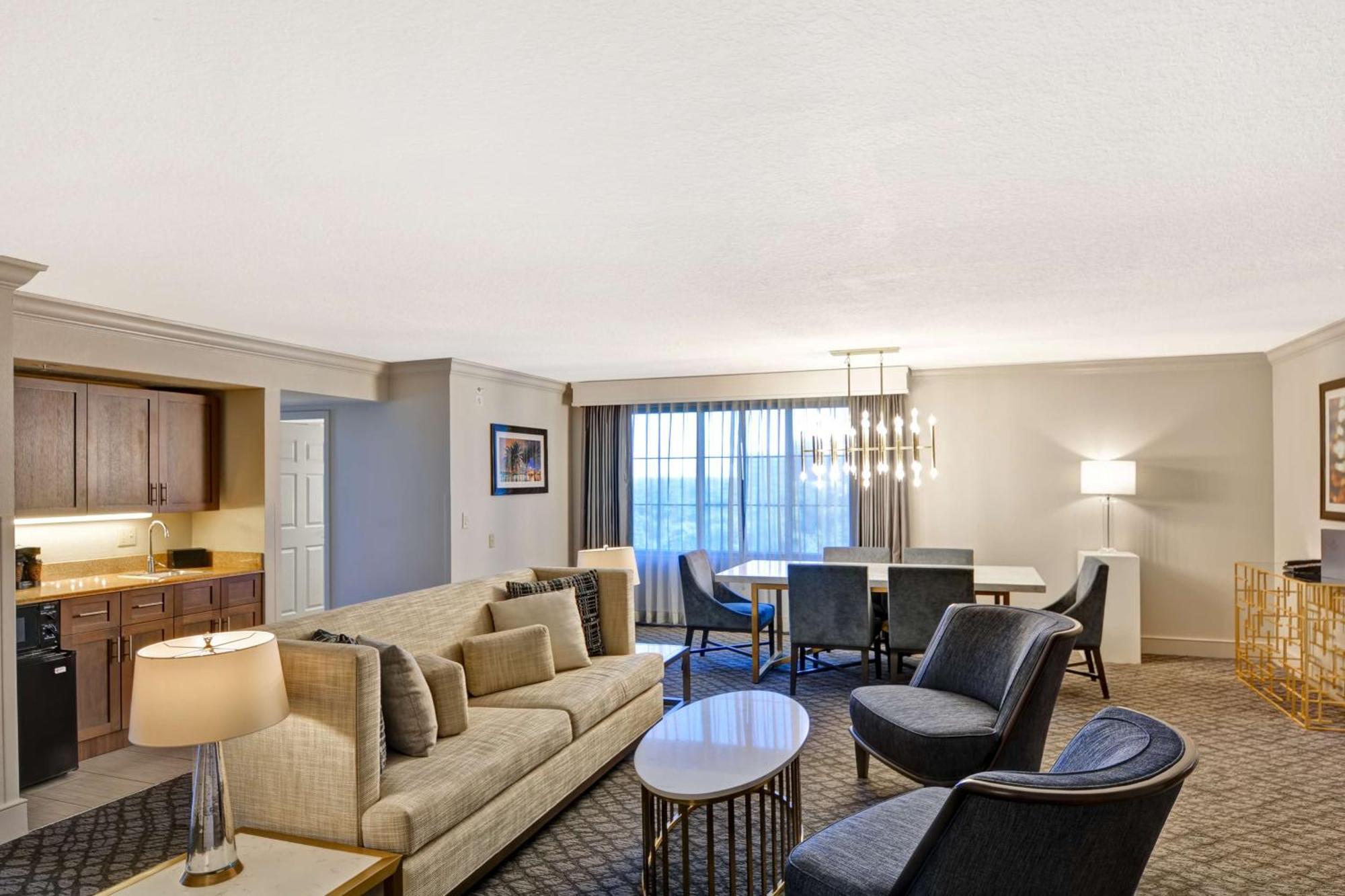 Embassy By Hilton Downtown Orlando