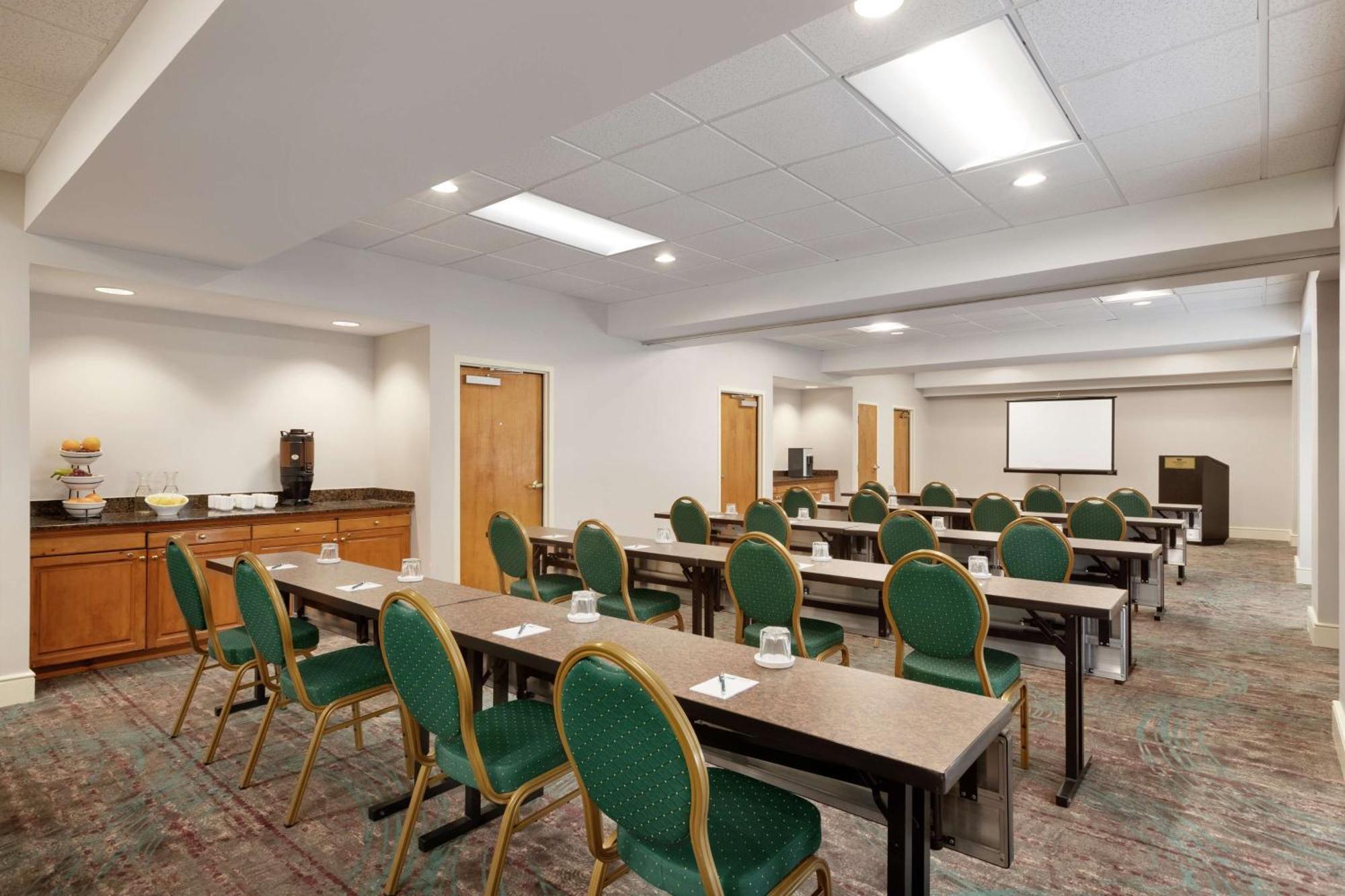 Homewood By Hilton St. Petersburg 3* Clearwater
