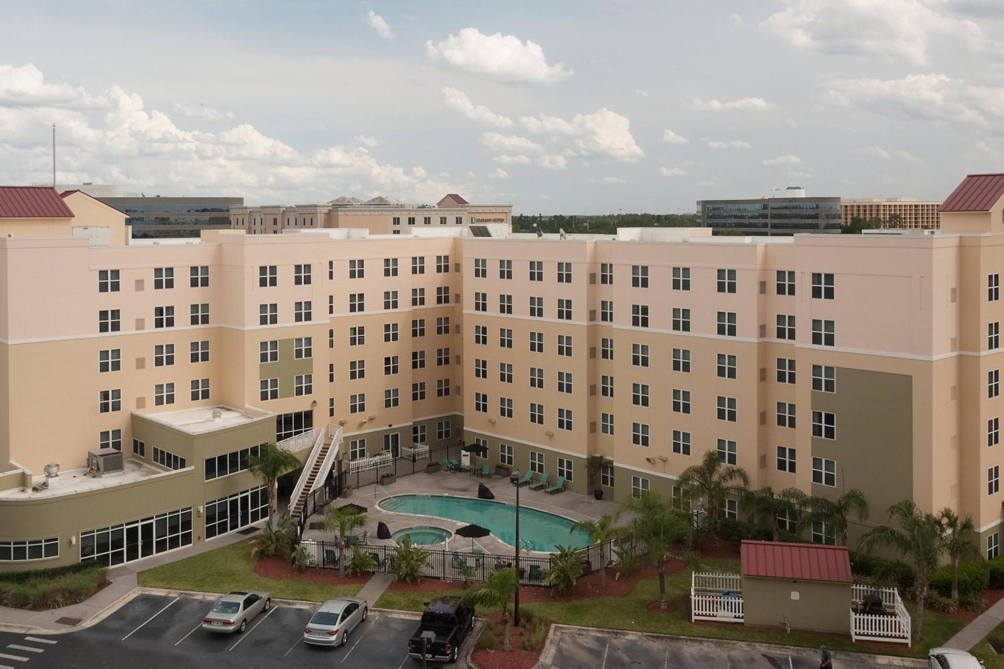 Airport Hotel