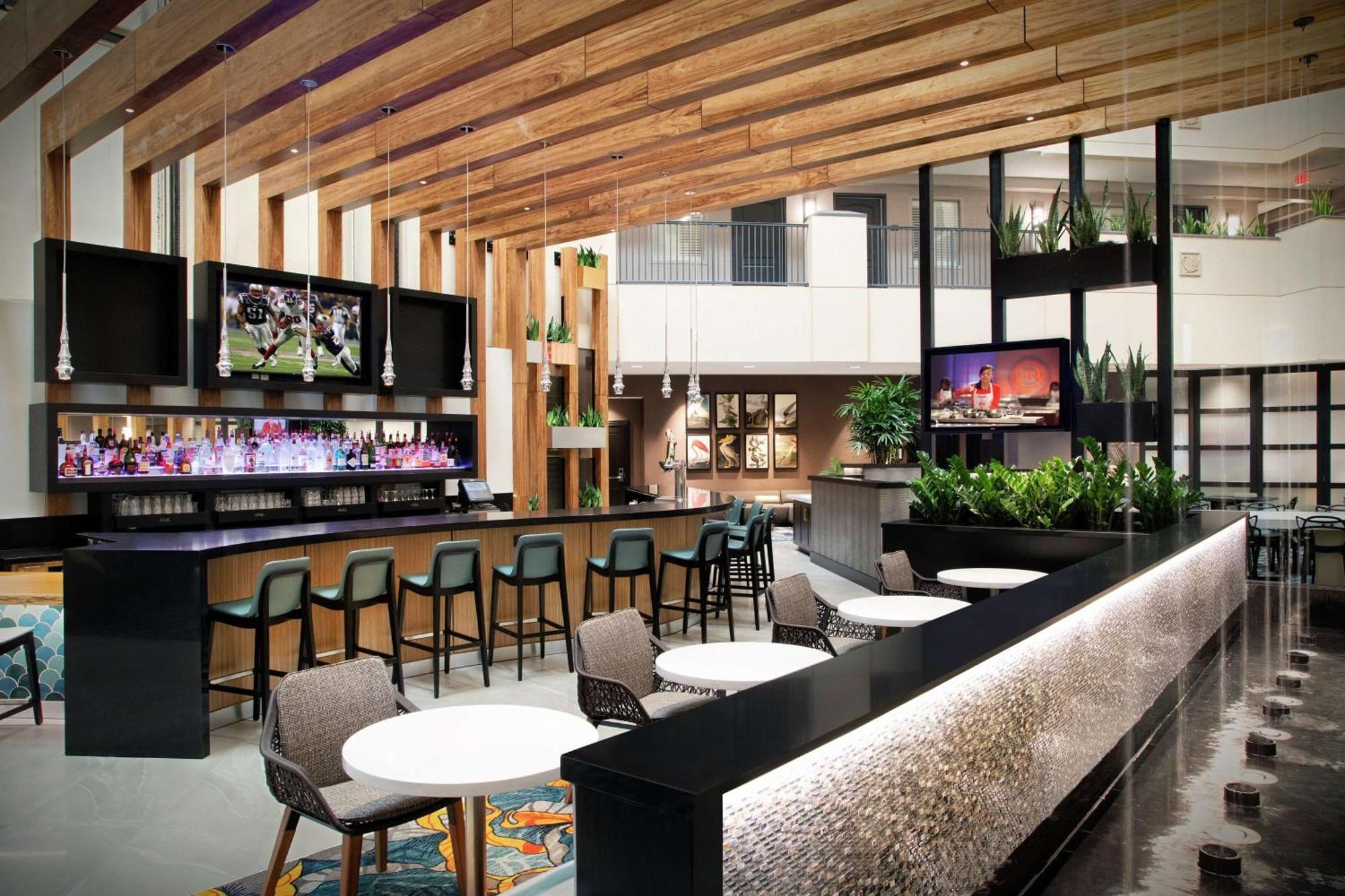 Embassy By Hilton Airport Hotel