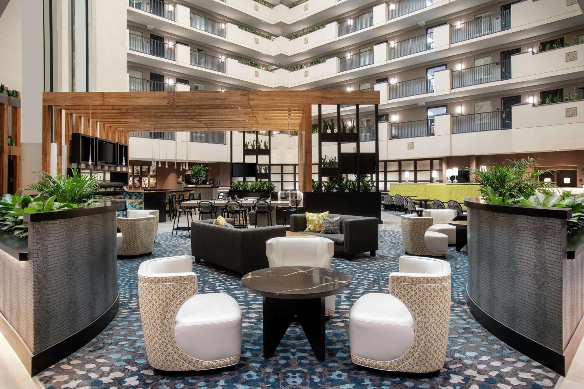 Embassy By Hilton Airport Hotel 3*