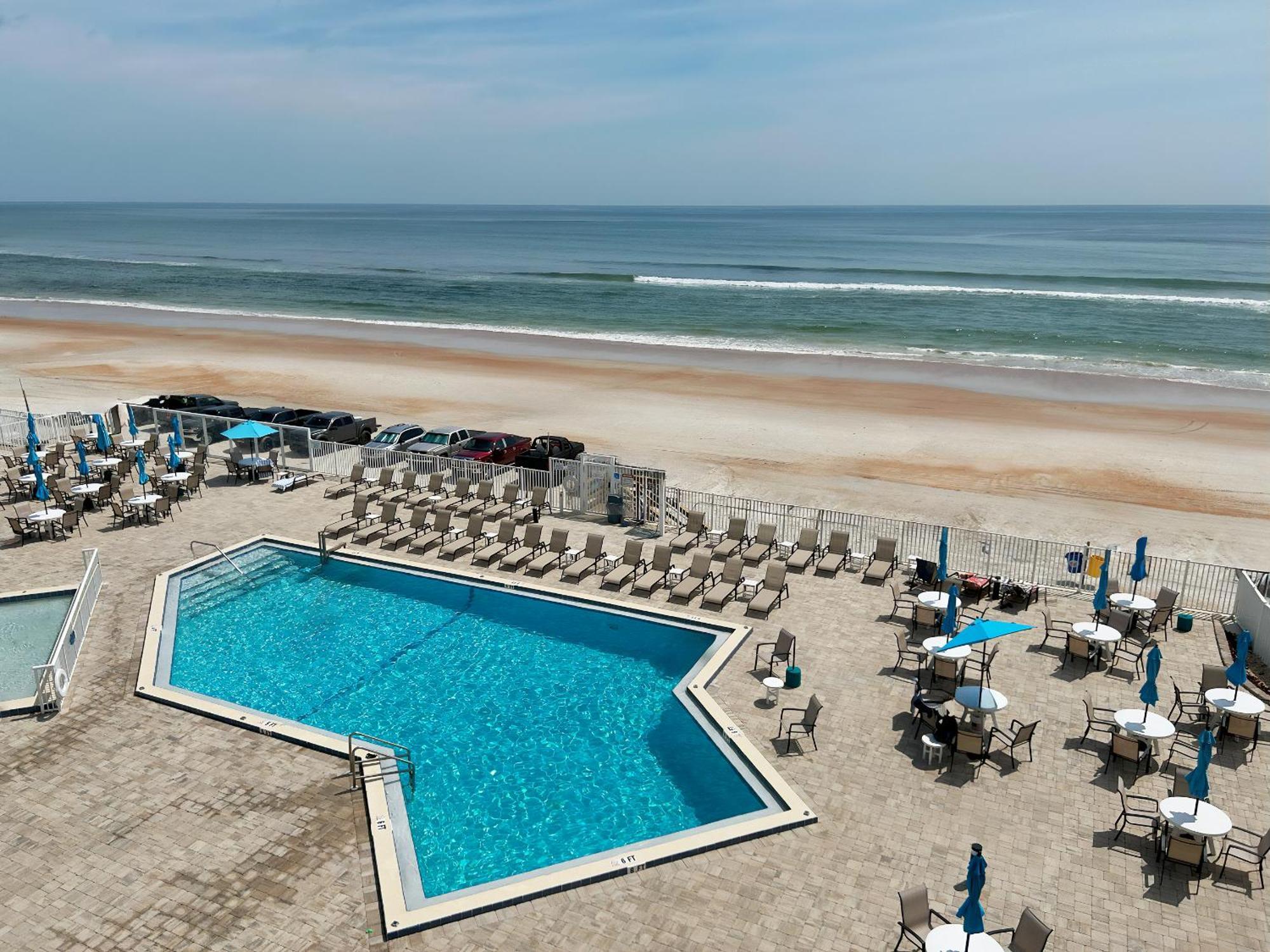 Ocean East Club Resort 3*