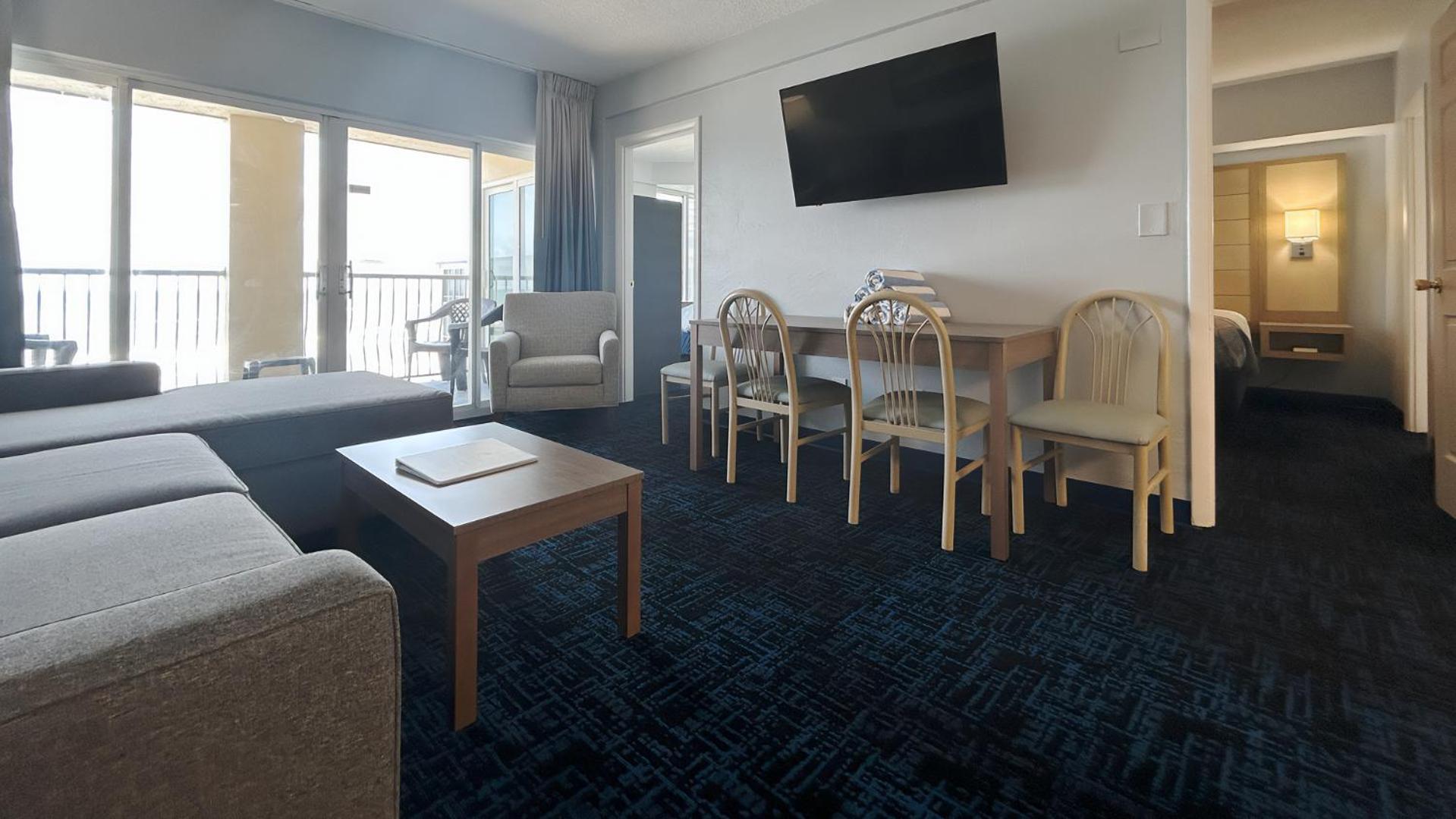 Ocean East Club 3*