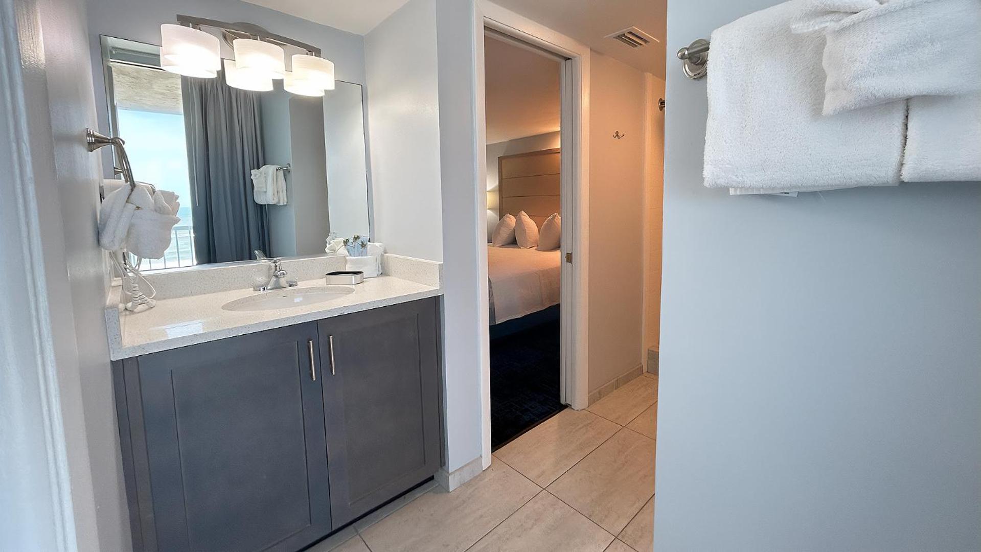 Resort Ocean East Club