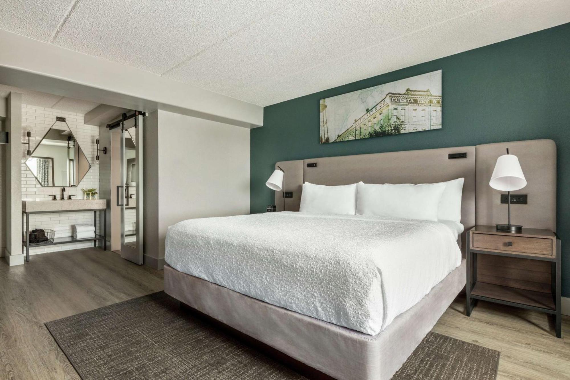 Hotel Alba Tampa, Tapestry Collection By Hilton Tampa