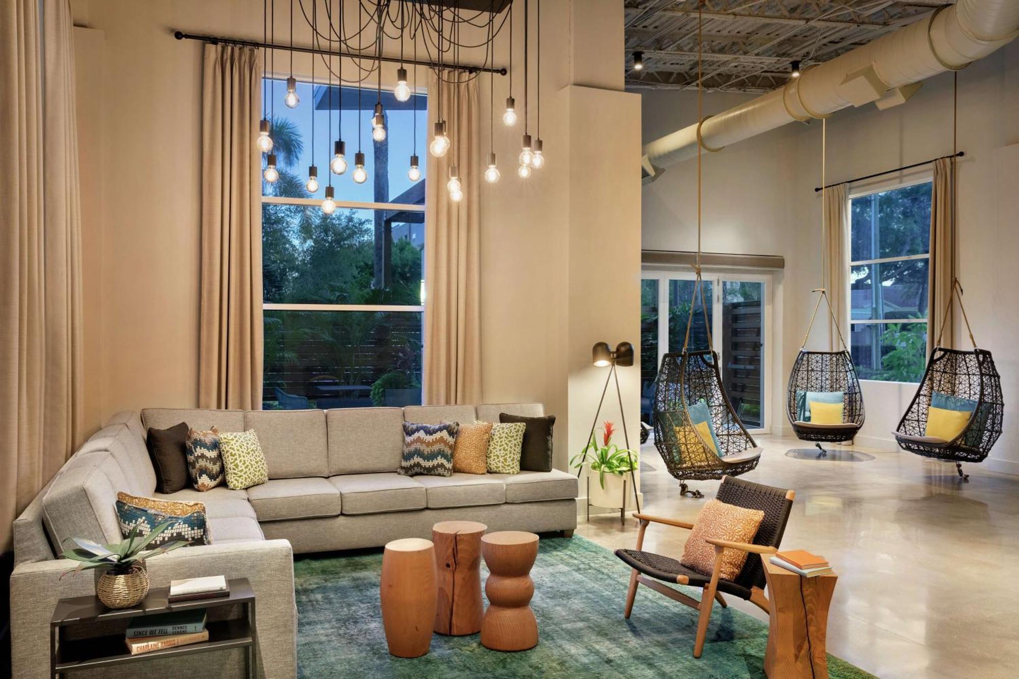 Alba Tampa, Tapestry Collection By Hilton