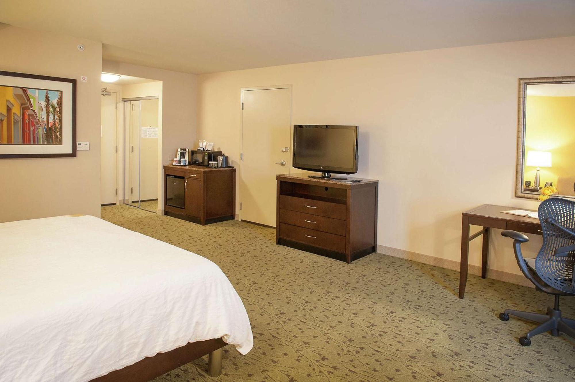 Hilton Garden Airport/medical Center Hotel 3*