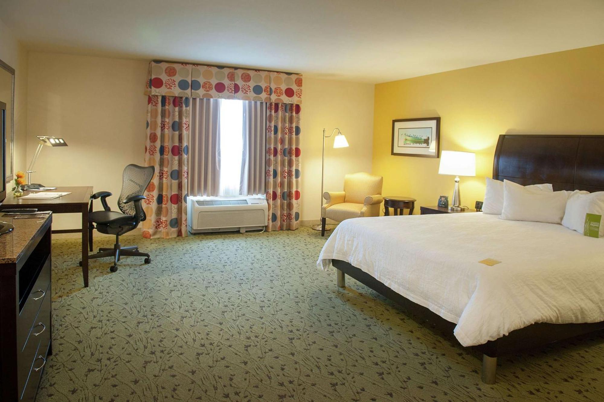 Hilton Garden Airport/medical Center 3*