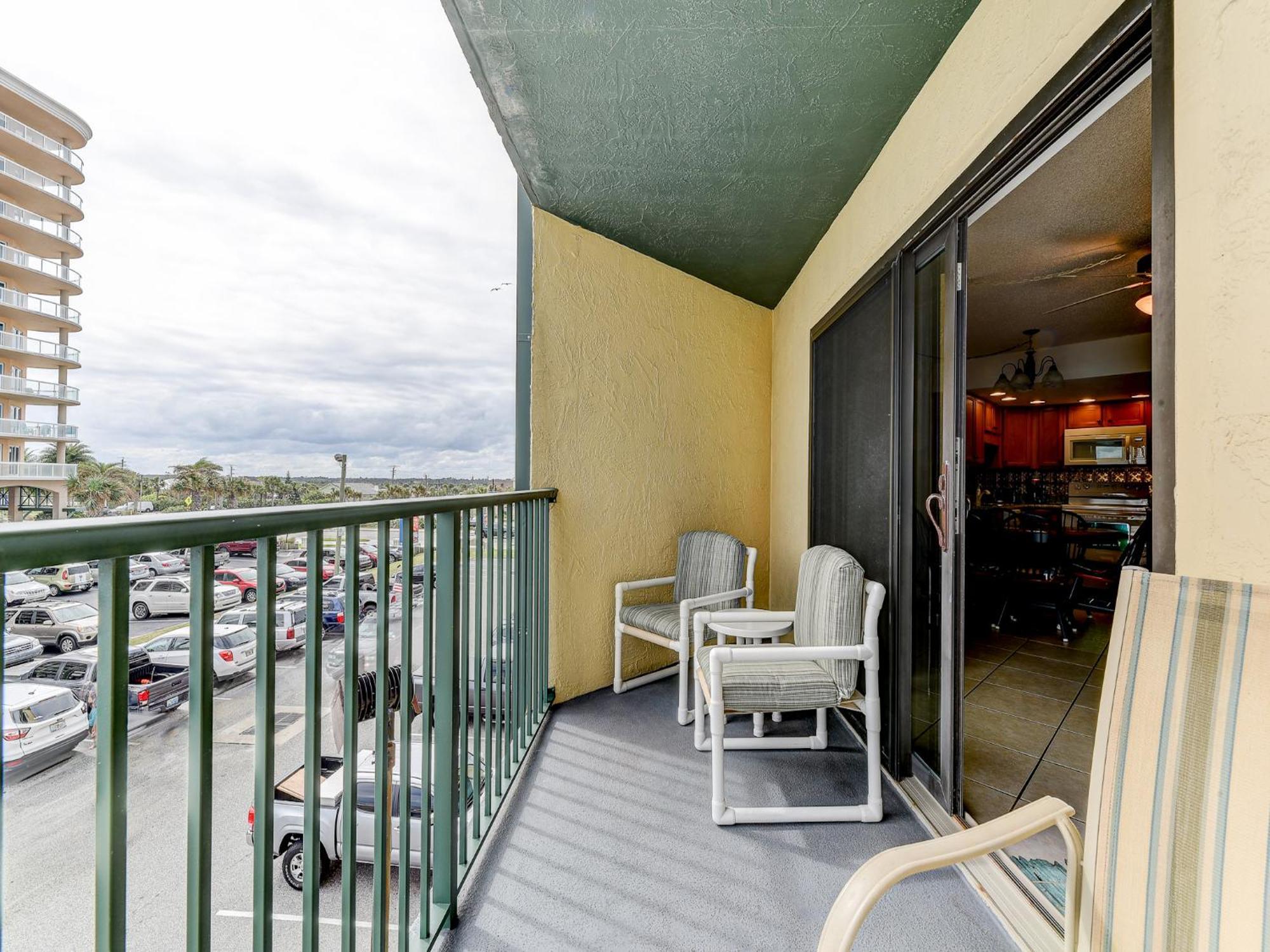 Sunglow 305 Apartment