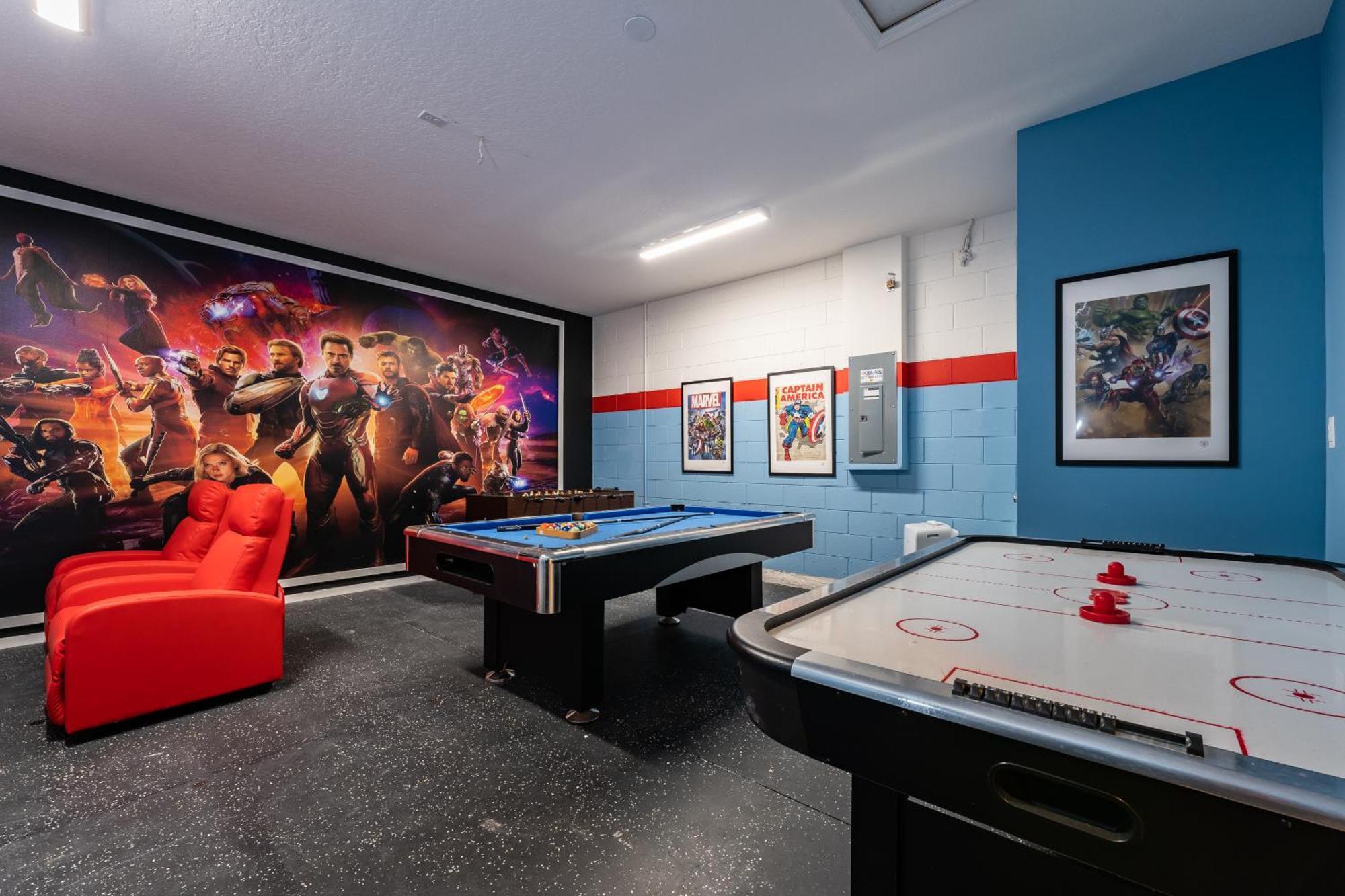 Solterra With Themed Rooms, Private Pool And Amenities Davenport