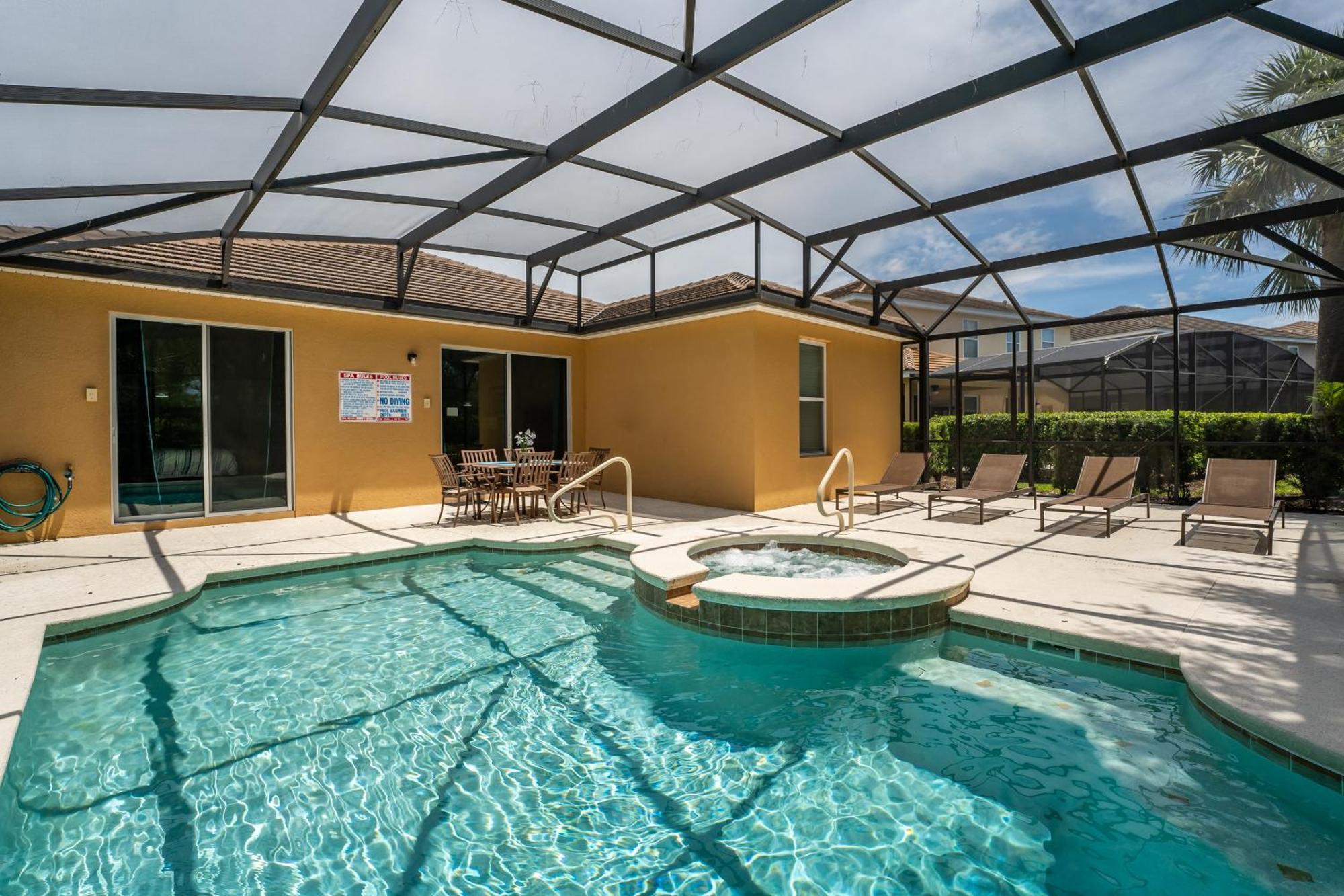 Solterra With Themed Rooms, Private Pool And Amenities *