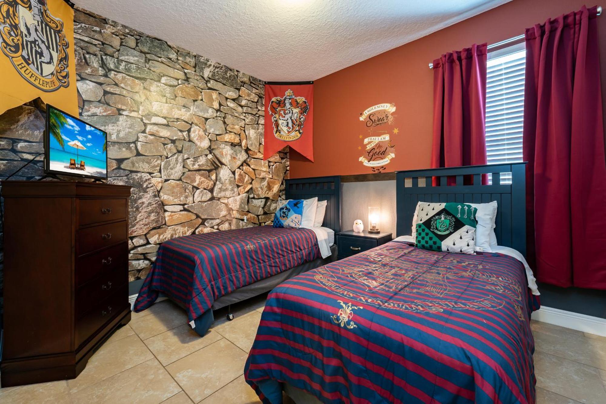 Solterra With Themed Rooms, Private Pool And Amenities Holiday home Davenport