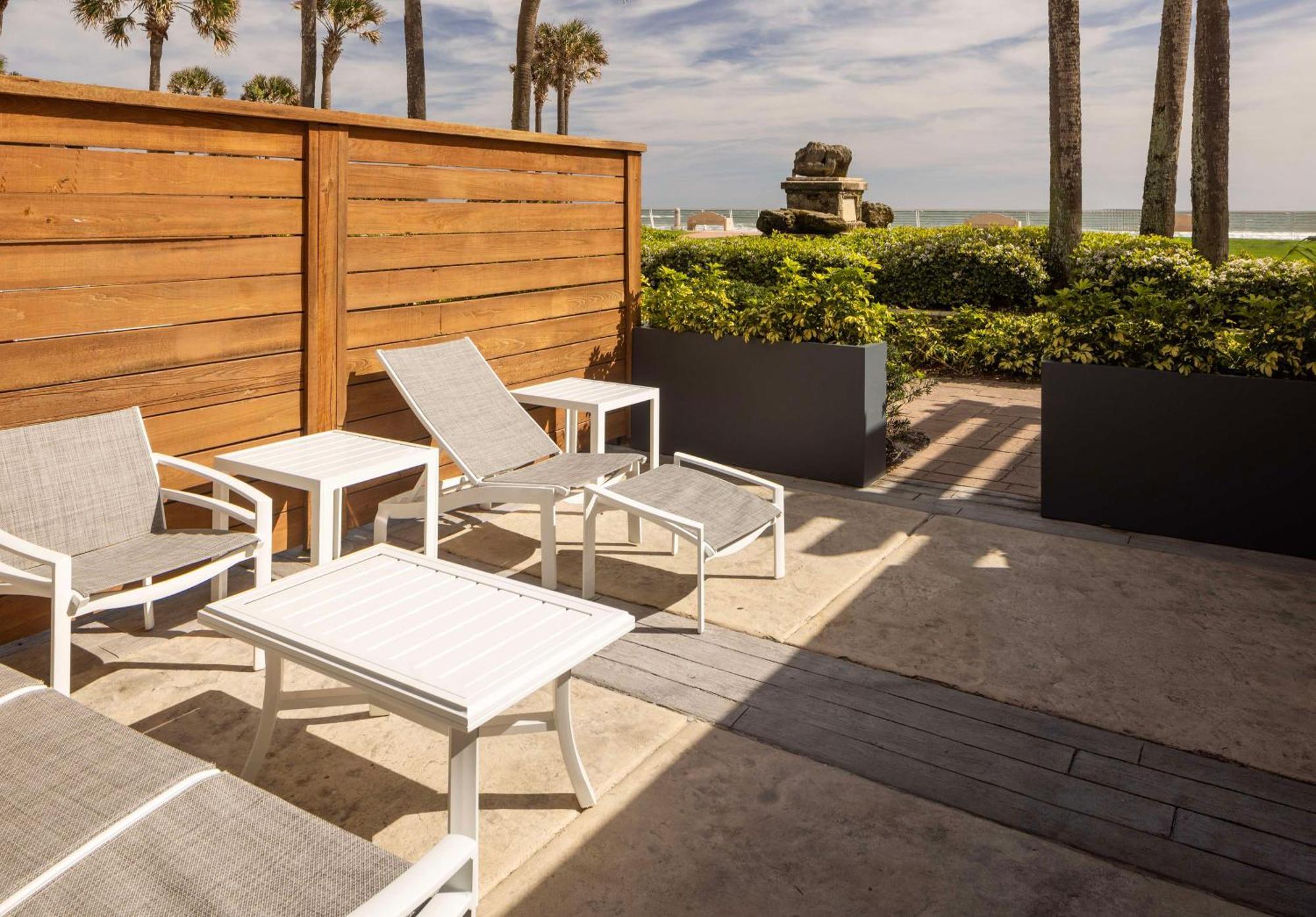 Resort Hilton Daytona (adults Only)