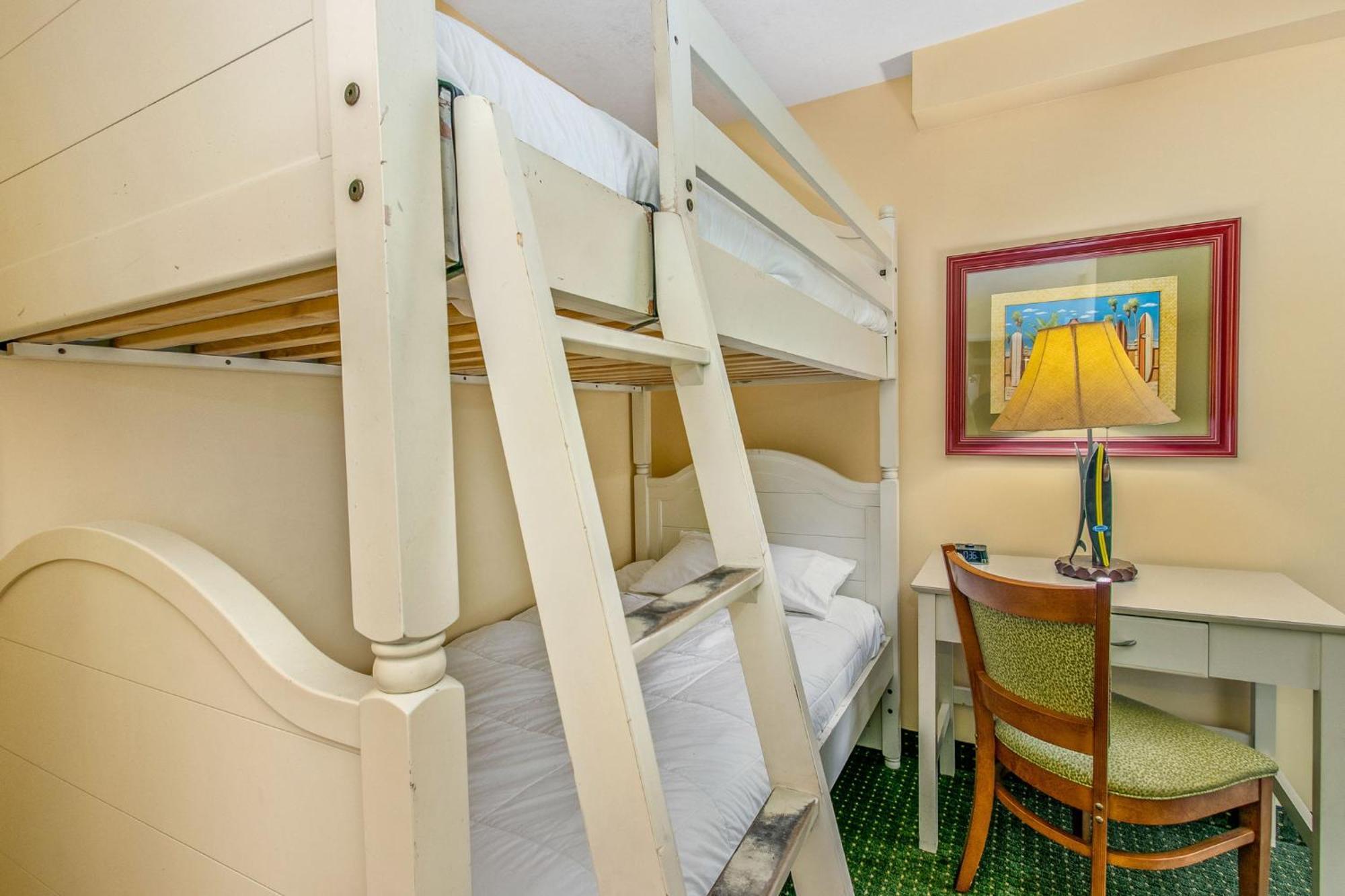 & Clearwater By Ihg 3*