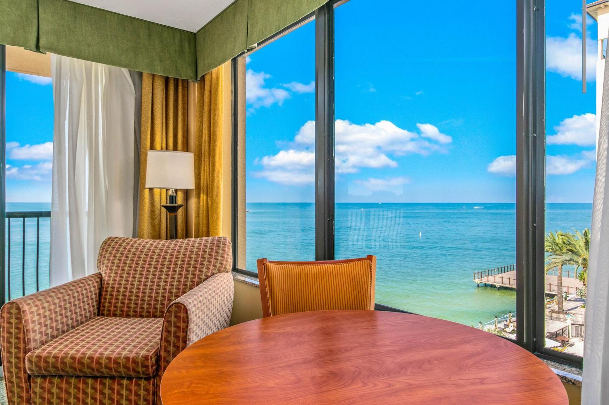 & Clearwater By Ihg