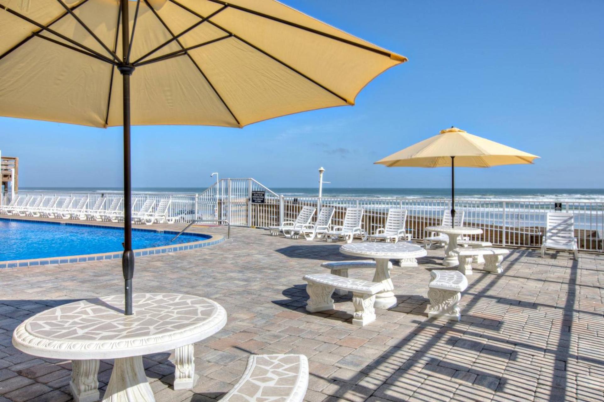Pirates Cove Unit #407