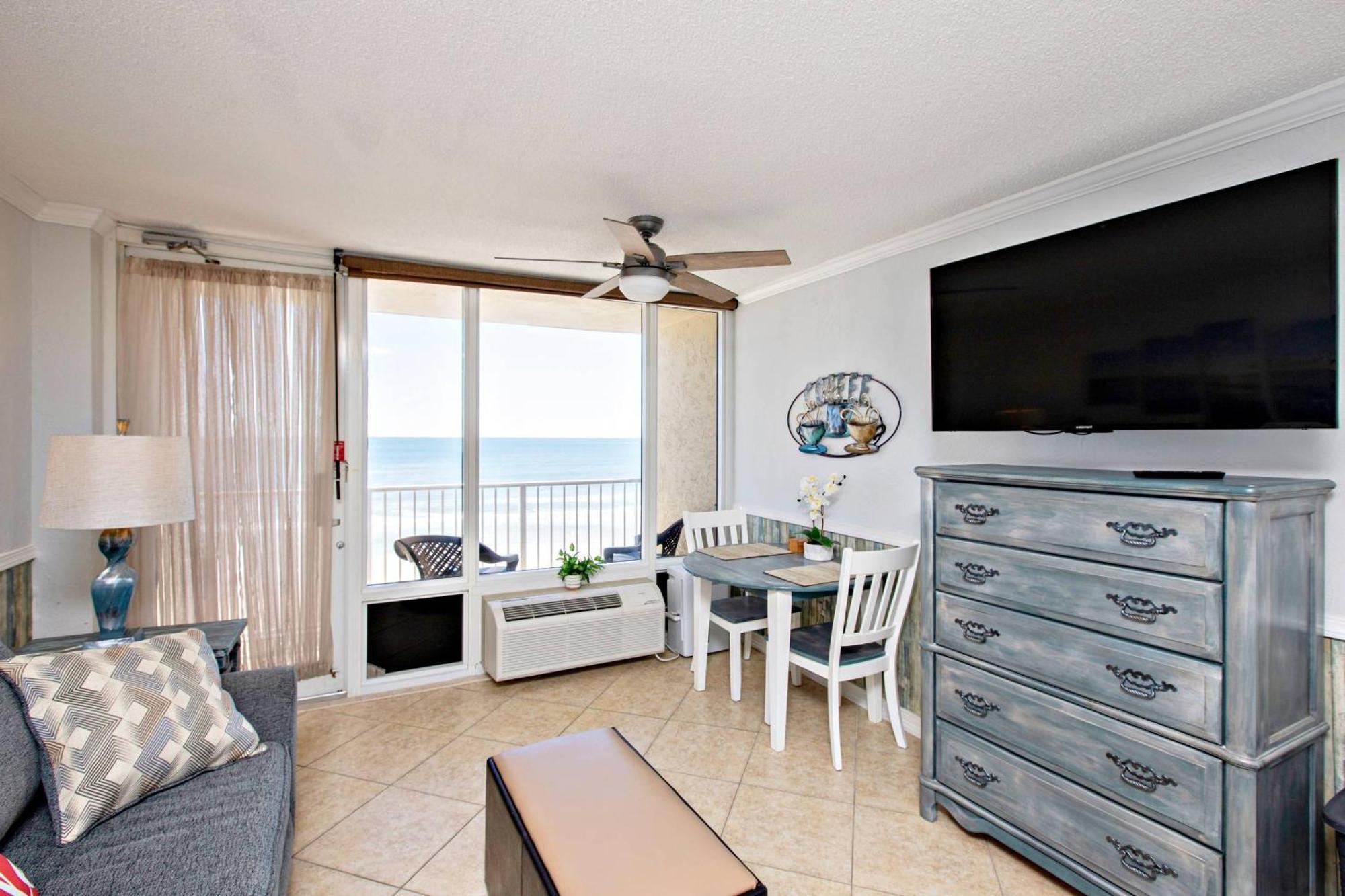 Pirates Cove Unit #407 *