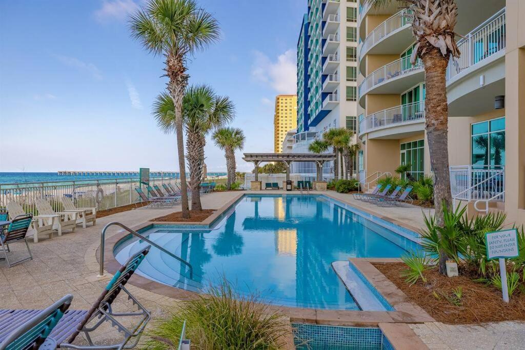 Ocean Blue At 1805 Aqua