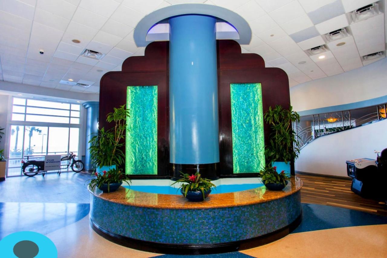 Penthouse Floor 1 Bedroom Direct Oceanfront Wyndham Ocean Walk - Daytona Funland 1908 Apartment Daytona Beach