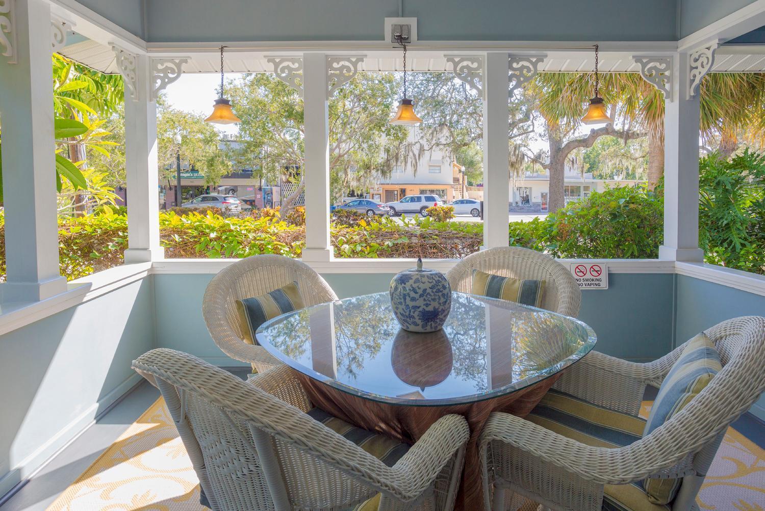 Bed & Breakfast Meranova Guest