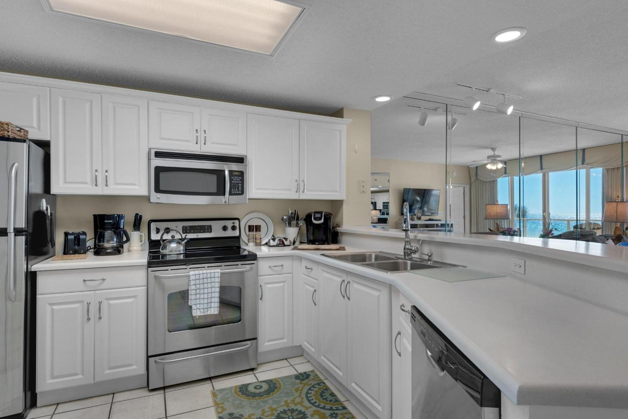 Apartment Sterling Sands 209 *