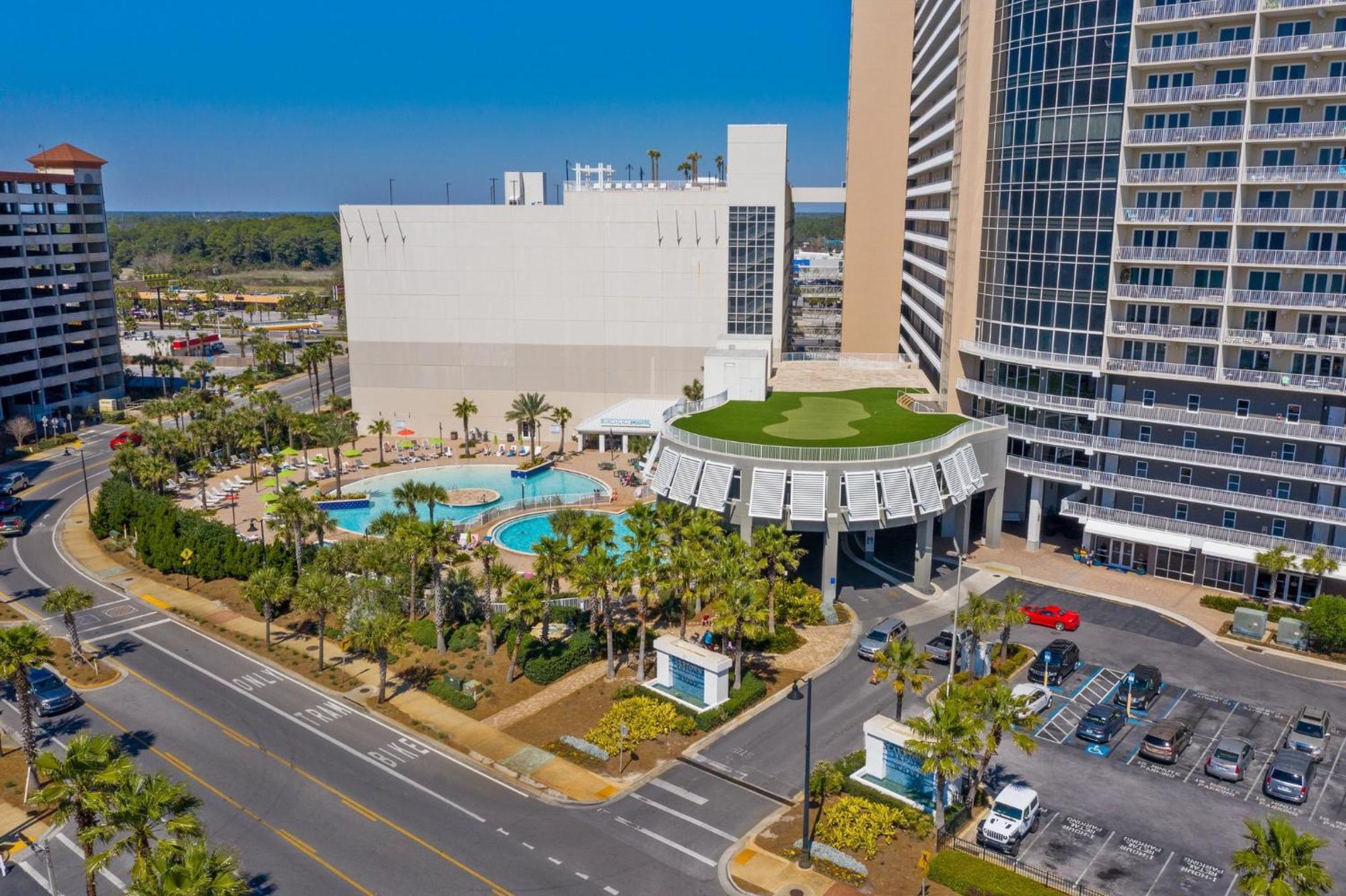 Laketown Wharf 0924