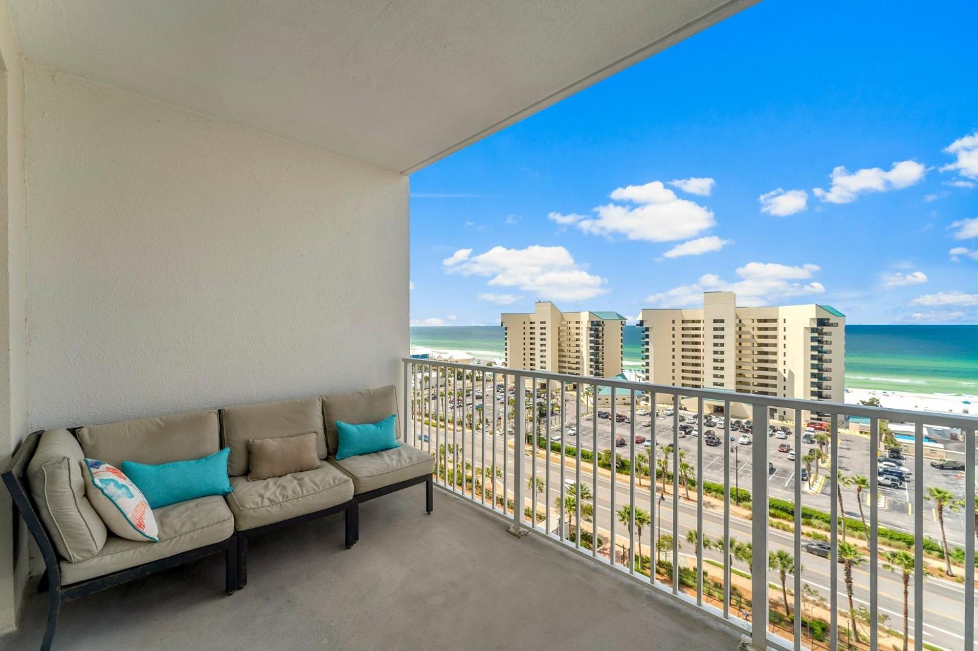 Apartment Laketown Wharf 0924 *