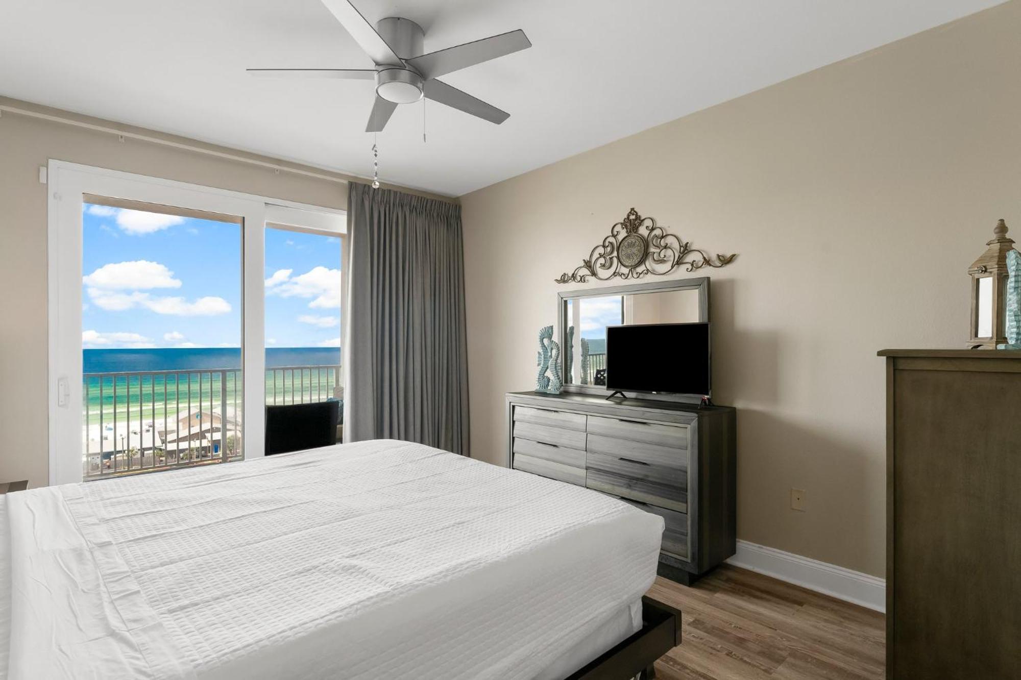 Apartment Laketown Wharf 0924 Panama City Beach