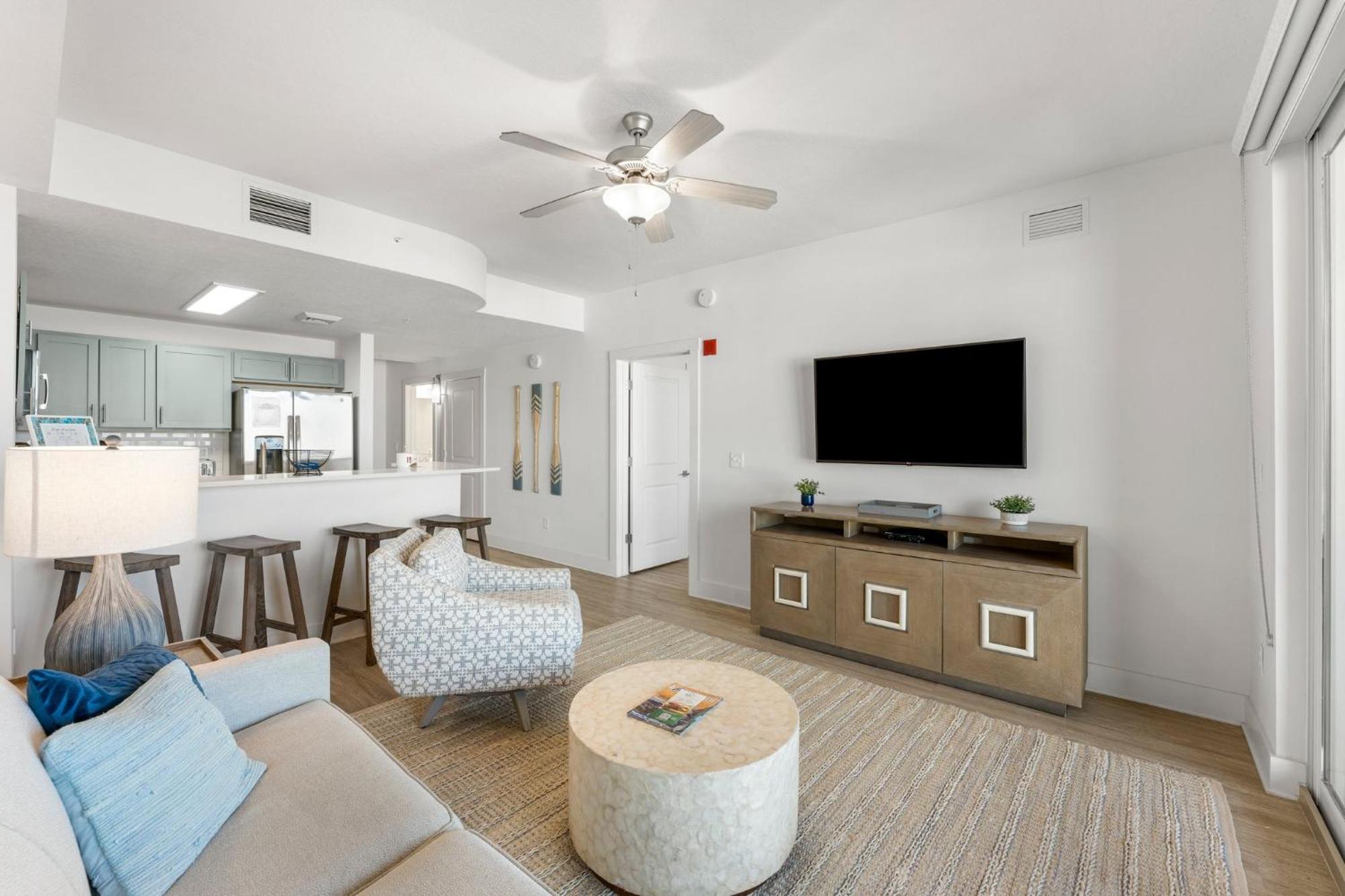 Pier Paradise At Calypso Tower 3 #809 By Nautical Panama City Beach