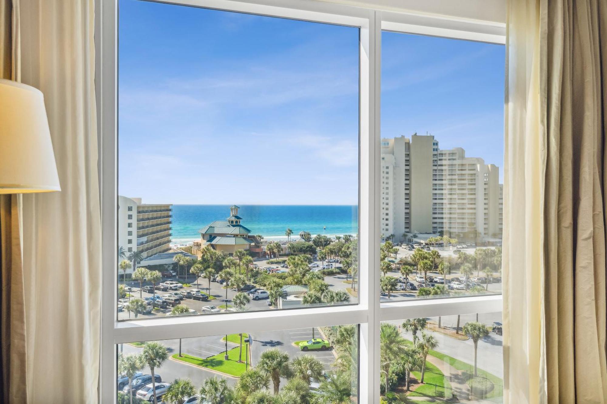 Luau At Sandestin Tower I & Ii Holiday home
