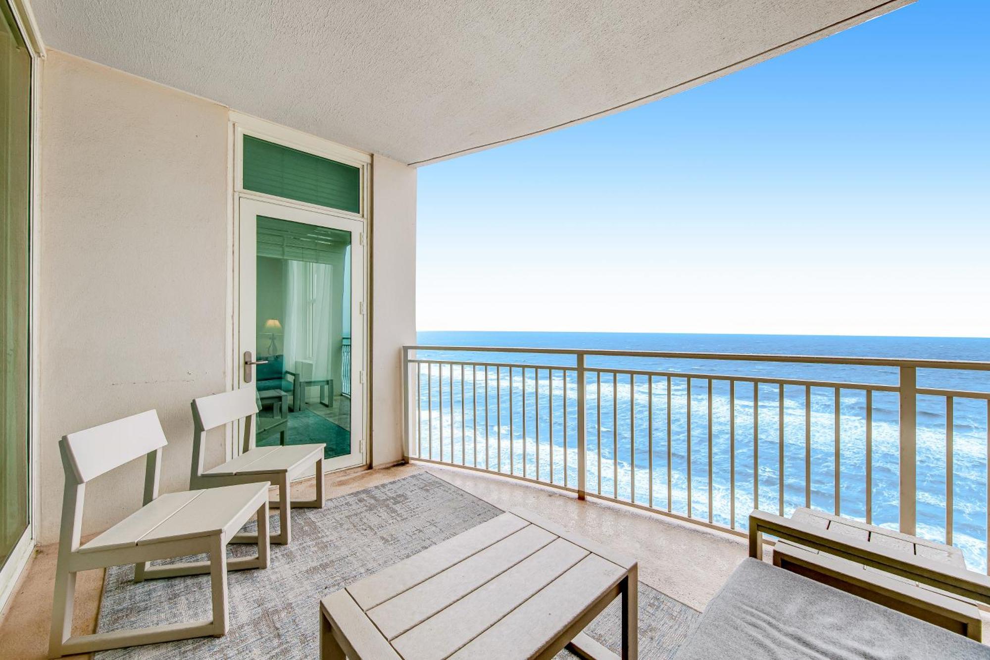 Aqua Apartment Panama City Beach