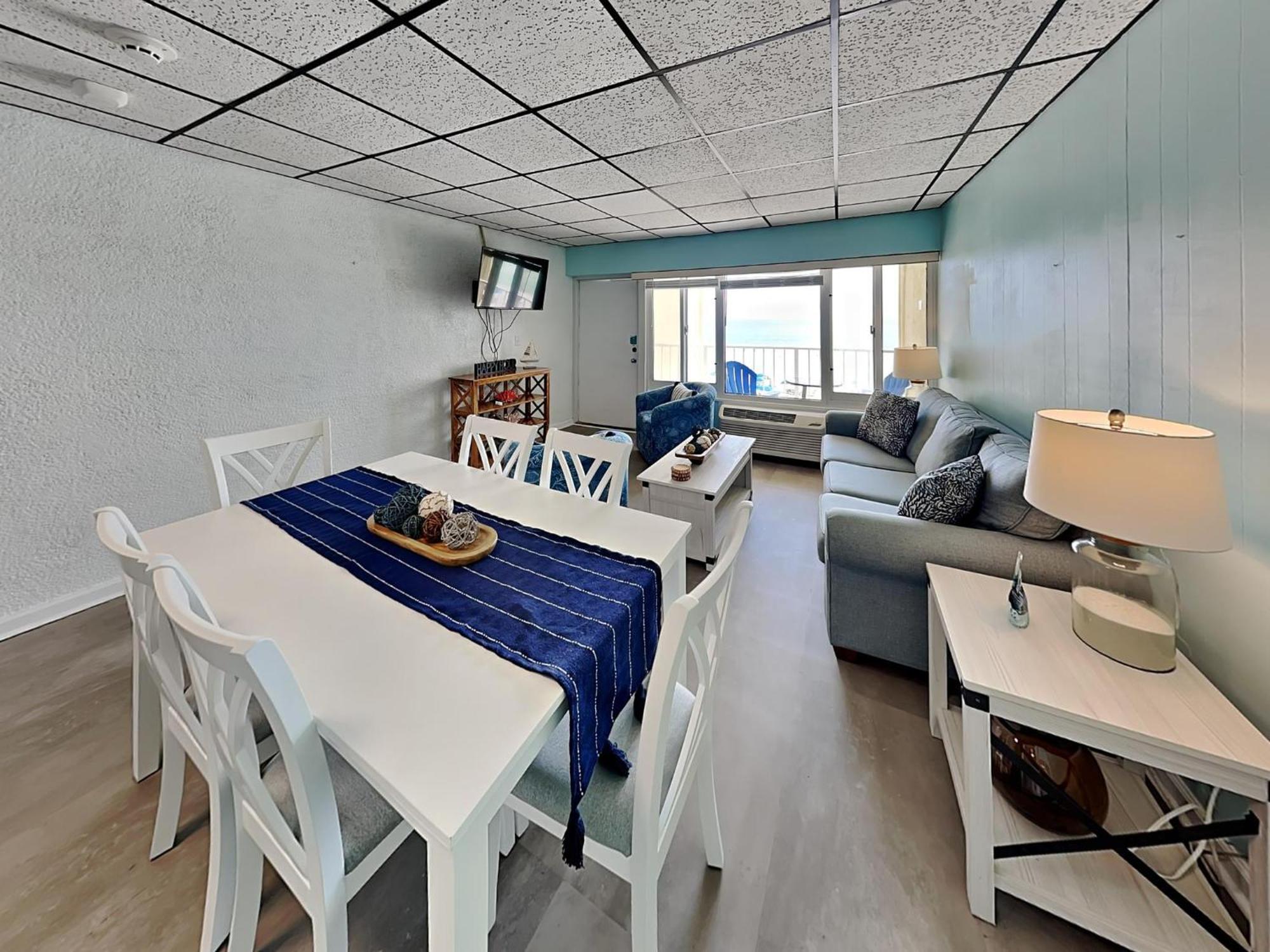 Continental 220 Apartment