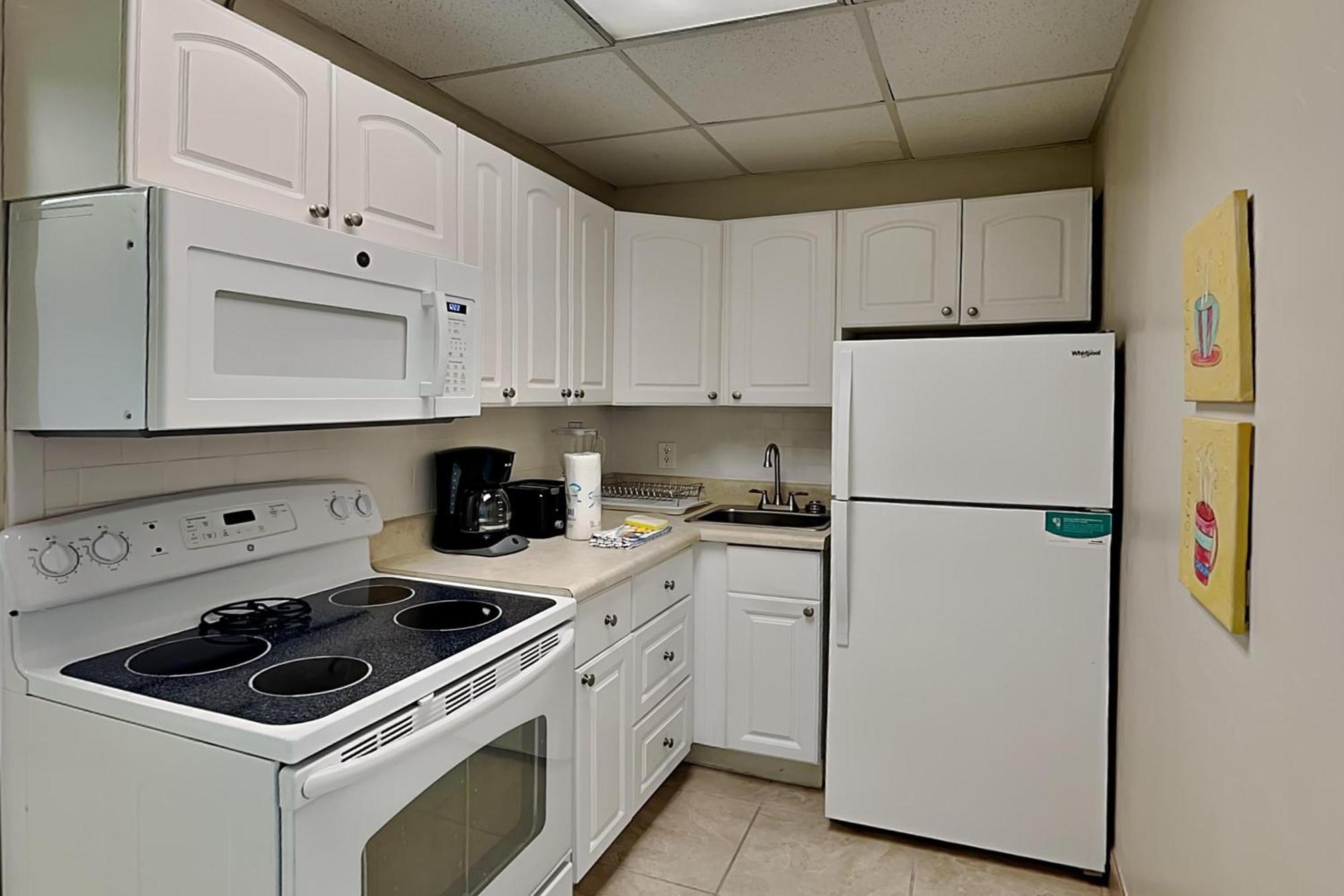 Continental 220 Apartment Panama City Beach