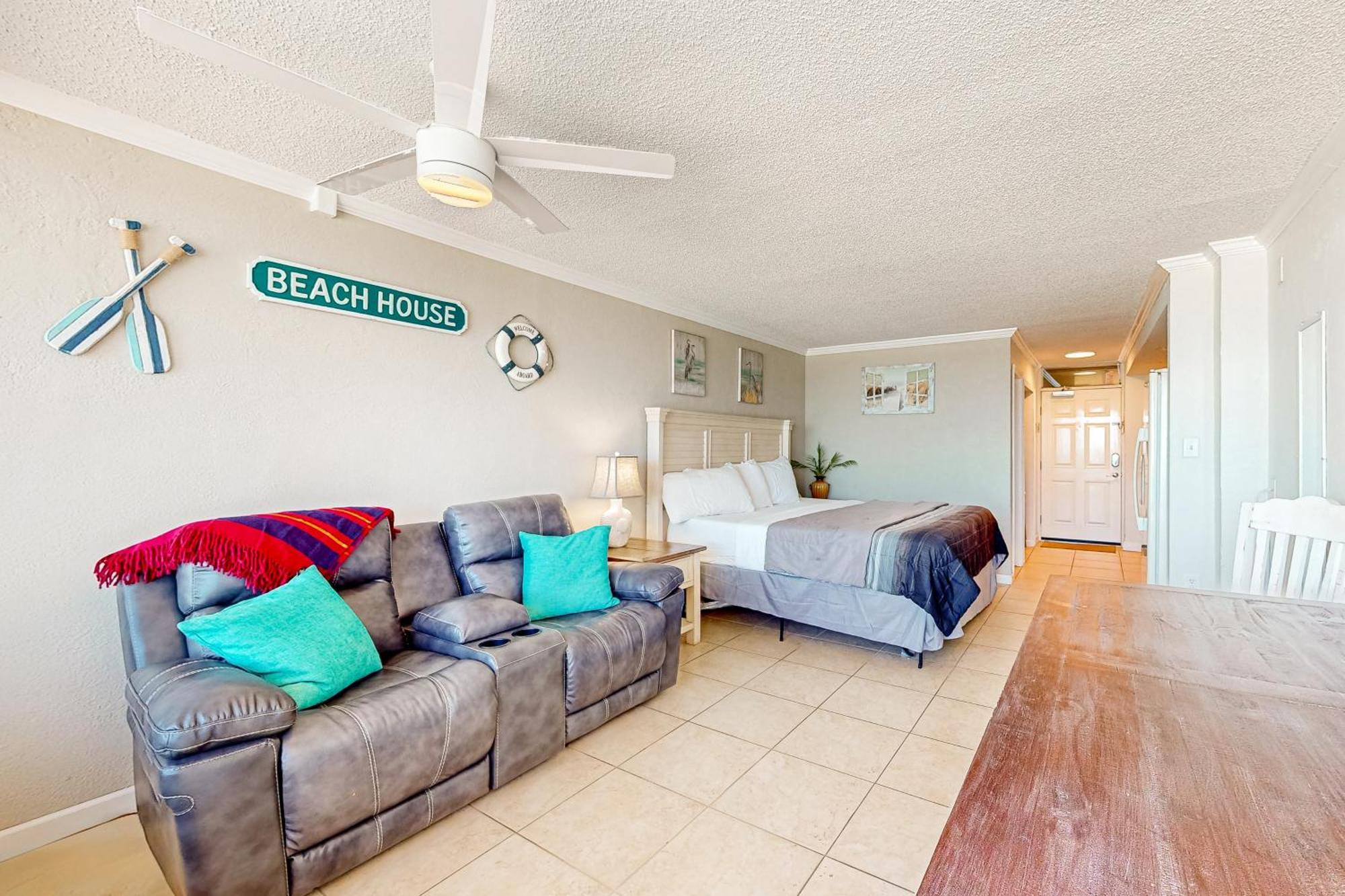 Sunshine & Oceanfront Serenity * Daytona Beach Shores