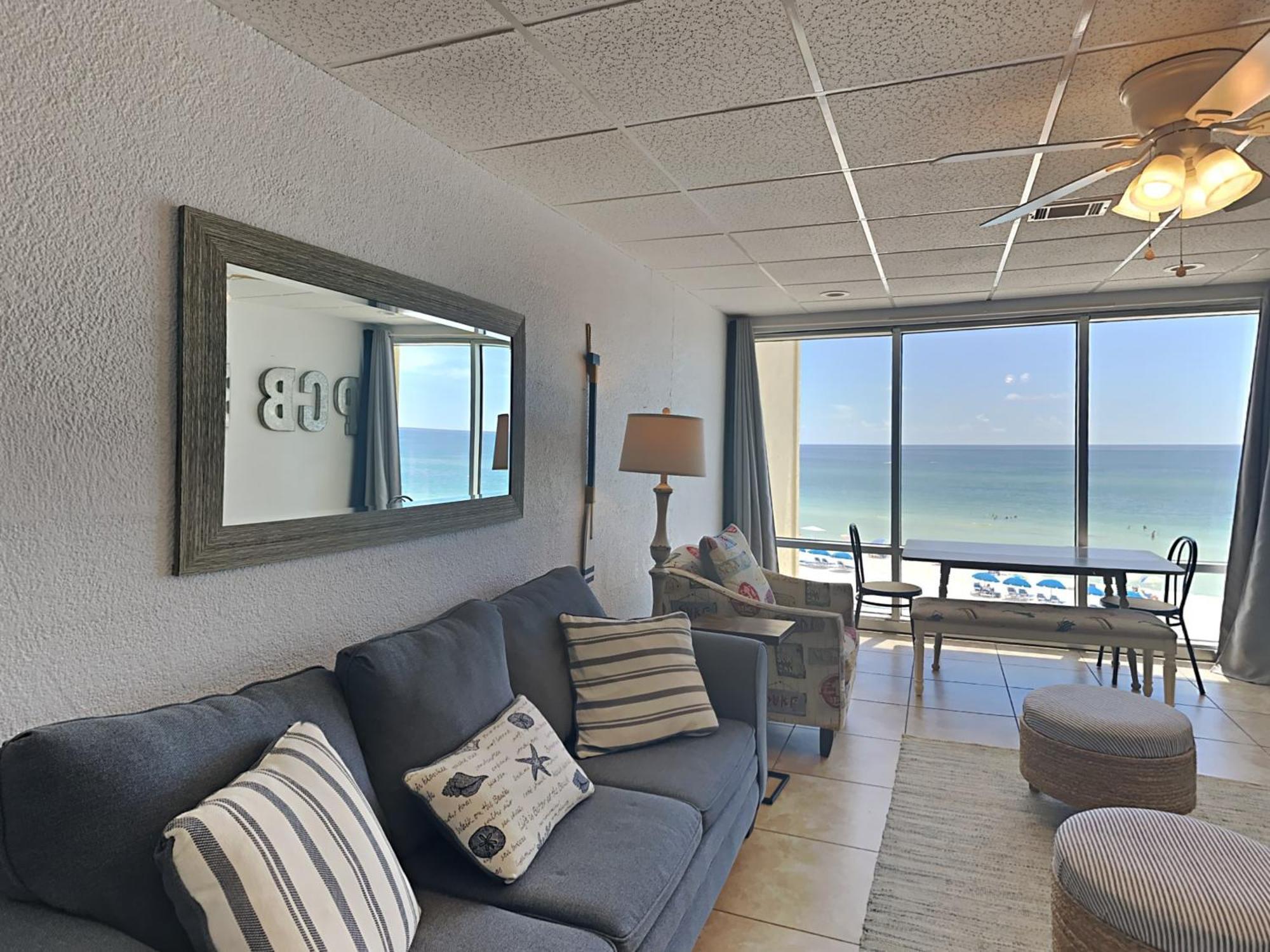 Continental 220 * Panama City Beach