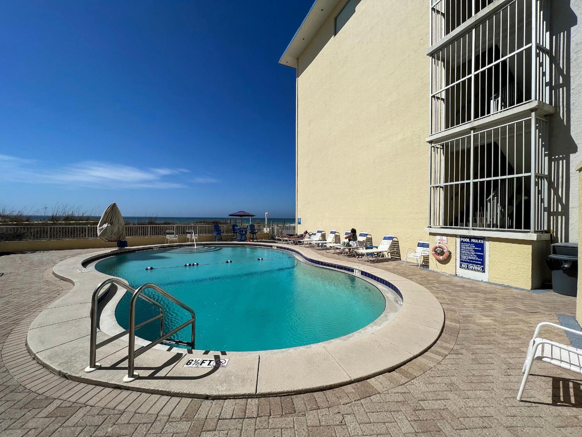 Continental 220 Panama City Beach