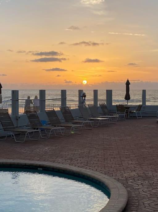 Apartment Seabliss, Oceanfront 1st Floor Cozy *