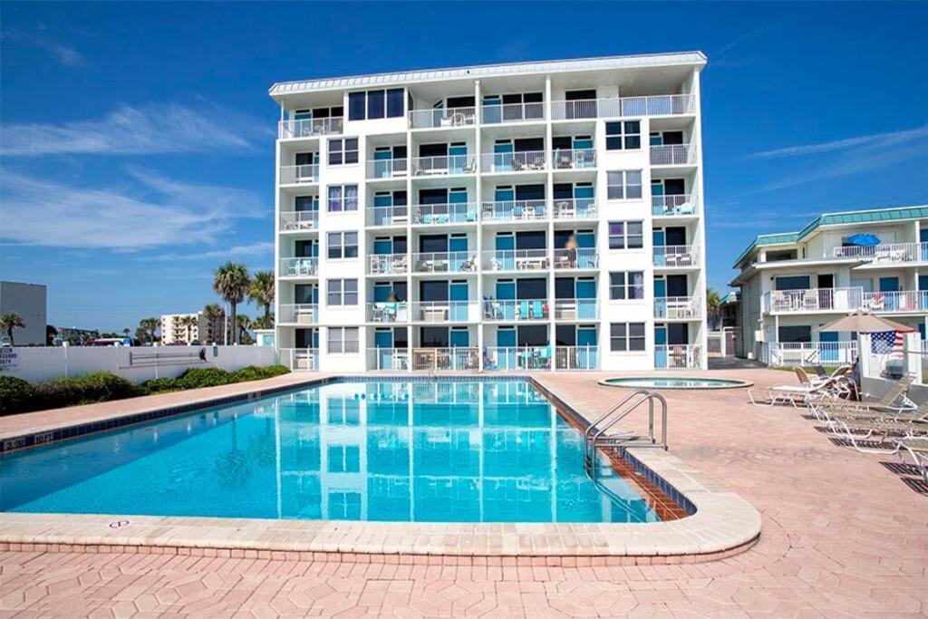 Seabliss, Oceanfront 1st Floor Cozy