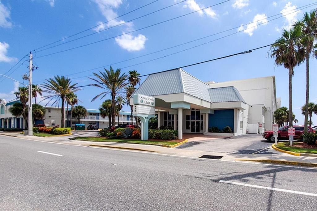 Seabliss, Oceanfront 1st Floor Cozy Daytona Beach
